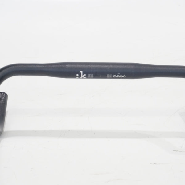 FIZIK 「フィジーク」 CYRANO φ31.8 400mm ハンドル / 滋賀大津 FIZIK 「フィジーク」 CYRANO φ31.8 400mm ハンドル / 滋賀大津
