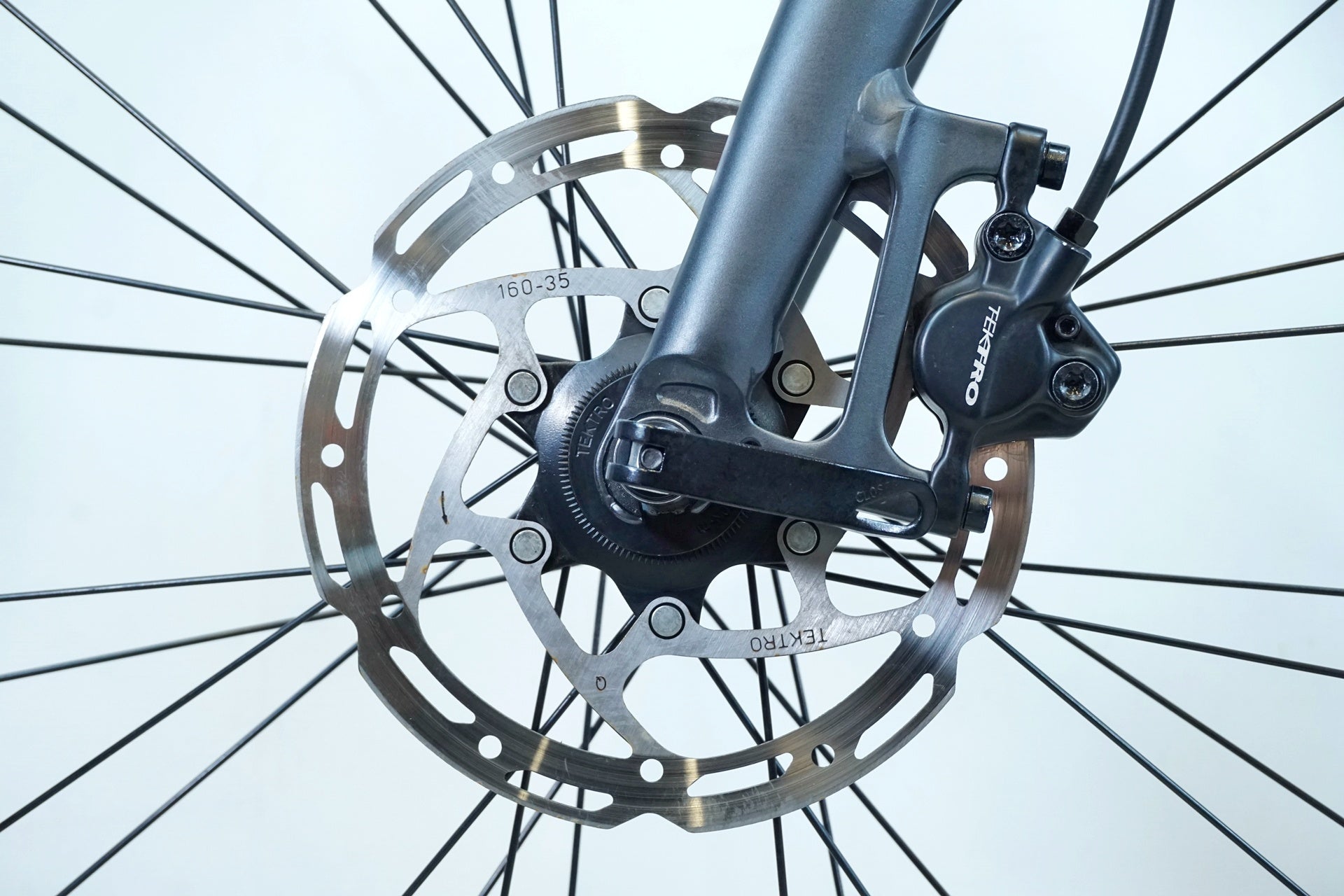 BIANCHI 「ビアンキ」 C-SPORT 2 DISC 2023年モデル クロスバイク / 有明ガーデン店