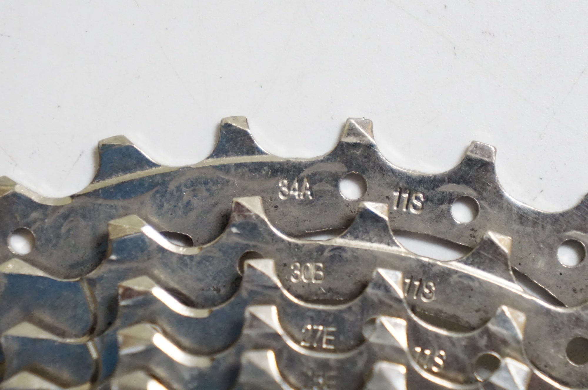 SHIMANO 「シマノ」 CS-HG-700-11 11-34T スプロケット / 熊谷本店