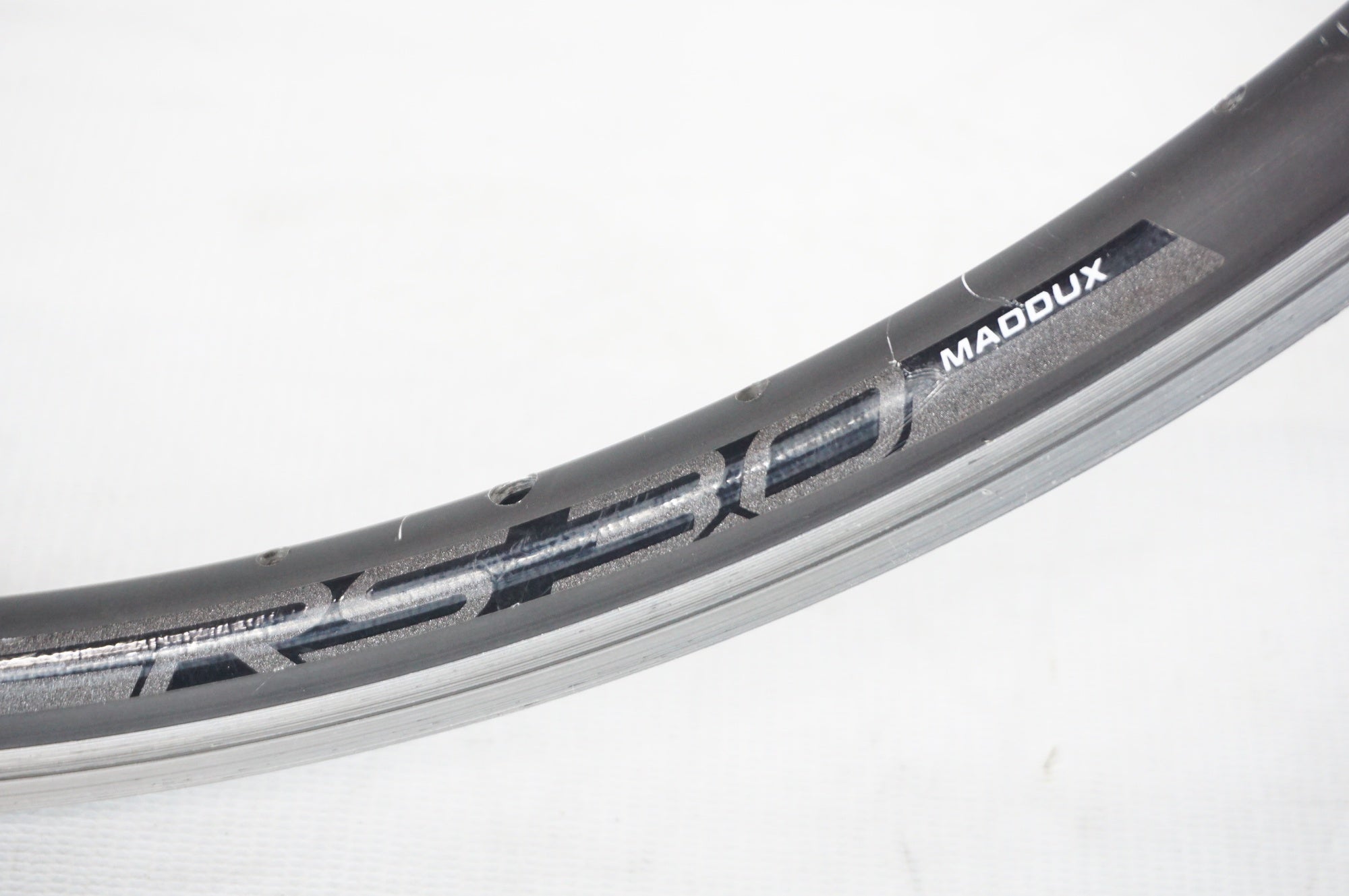 MADDUX 「マダックス」 RS3.0 28H リム / 阪急塚口店