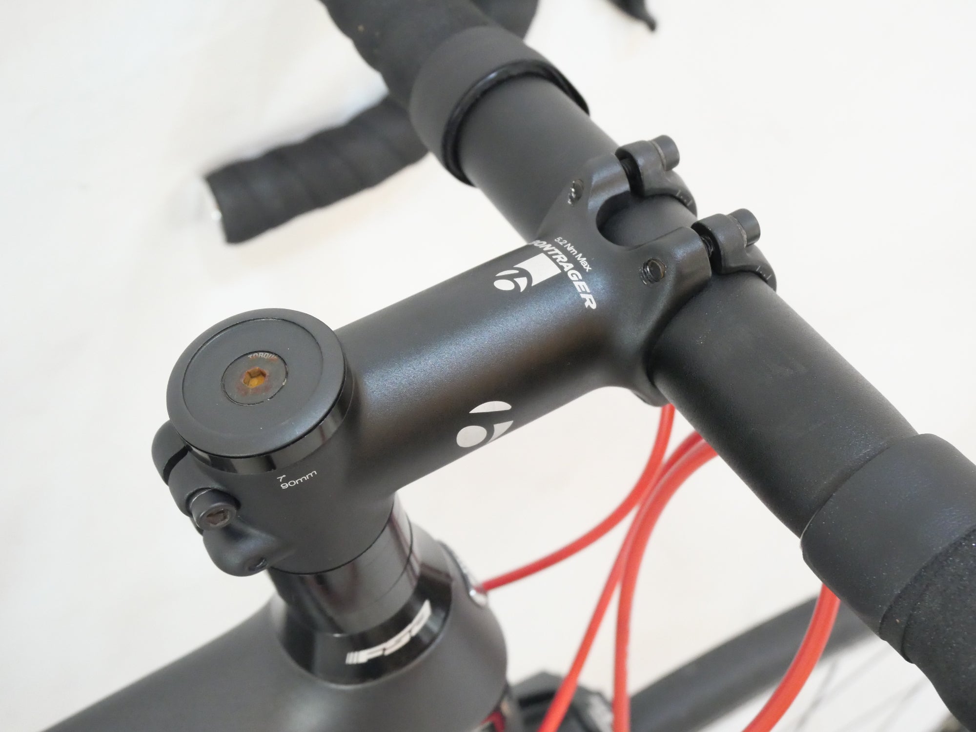 TREK 「トレック」 EMONDA SL 5 2018年モデル ロードバイク / バイチャリ浦和ベース