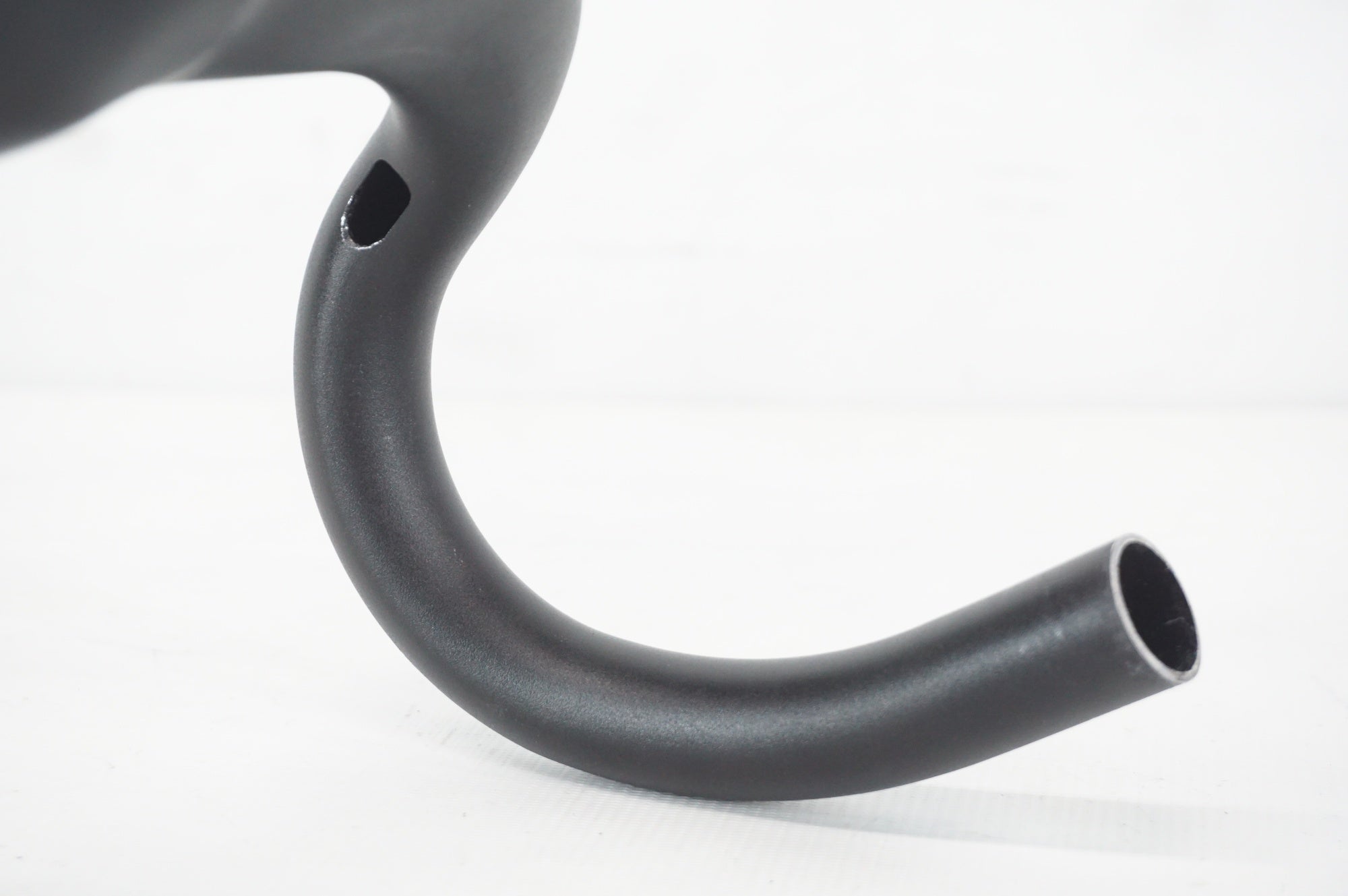 BONTRAGER 「ボントレガー」 RL Φ31.8 400mm ハンドル / 阪急塚口店