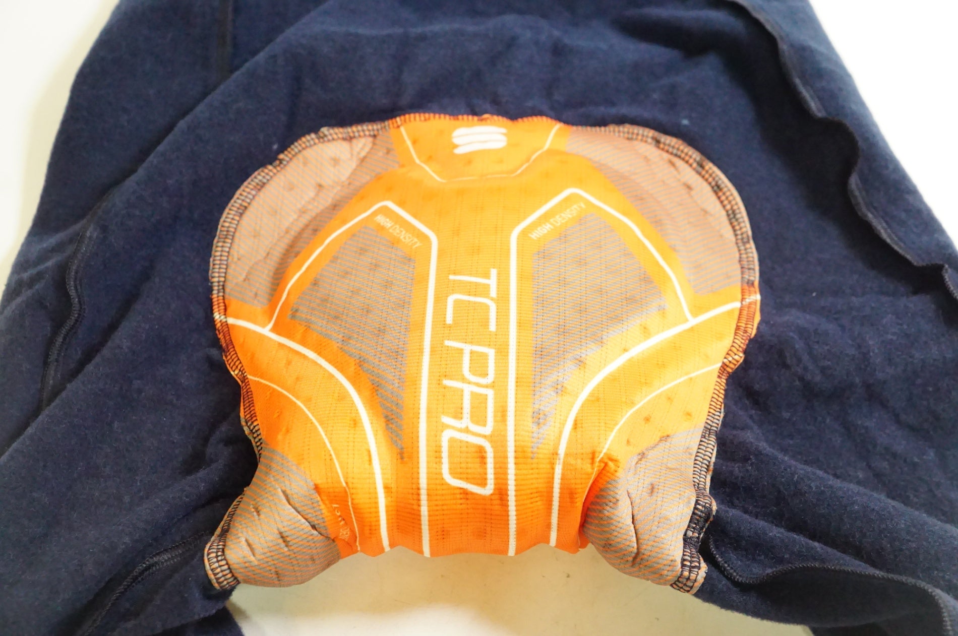 SPORTFUL 「スポーツフル」 REDBULL BORA HANSGROHE FIANDRE BIBSHORT (5224424-4022) XLサイズ ビブショーツ / 熊谷本店