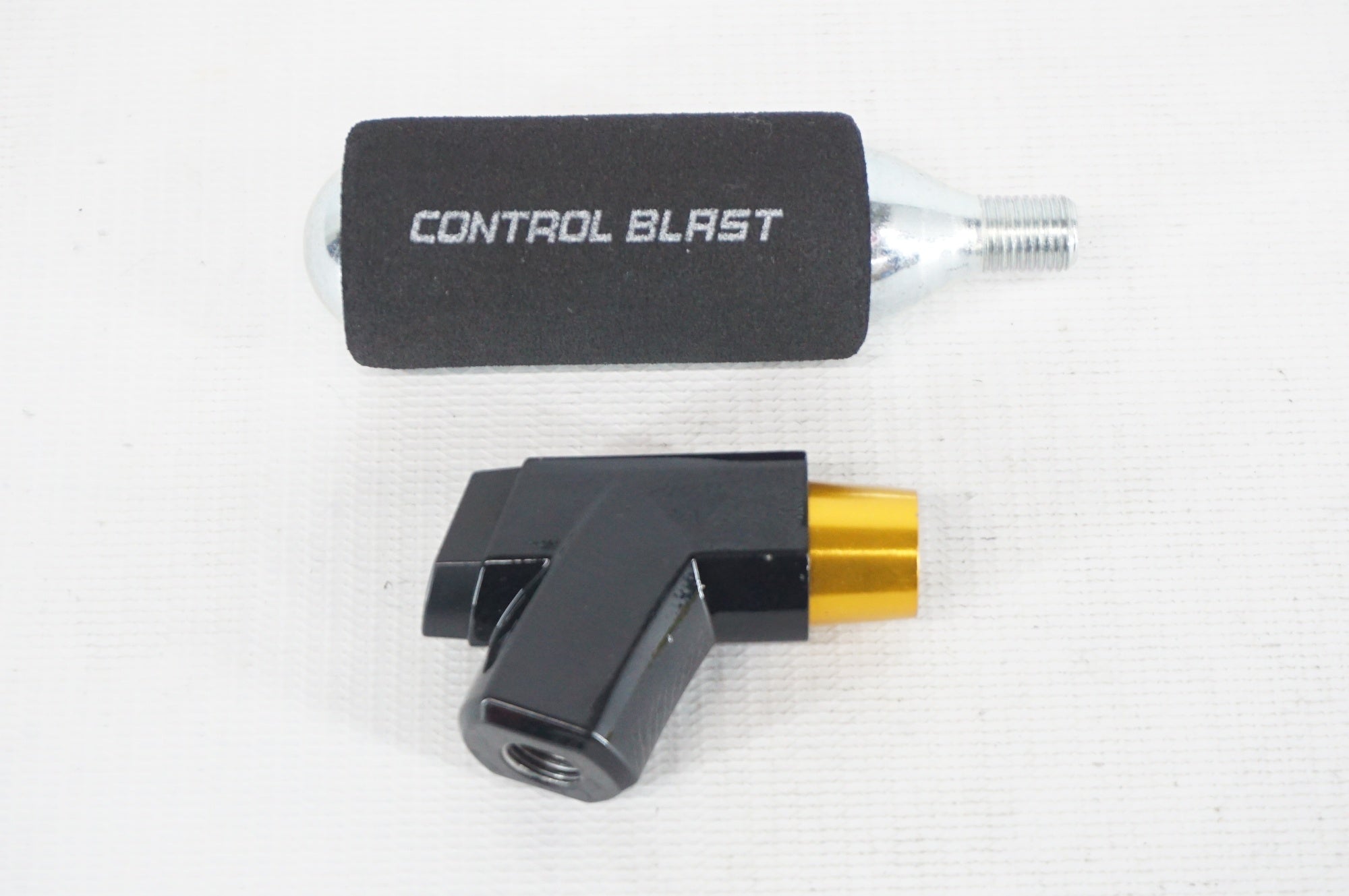 GIANT 「ジャイアント」 CONTROL BLAST CO2 カートリッジ / 阪急塚口店