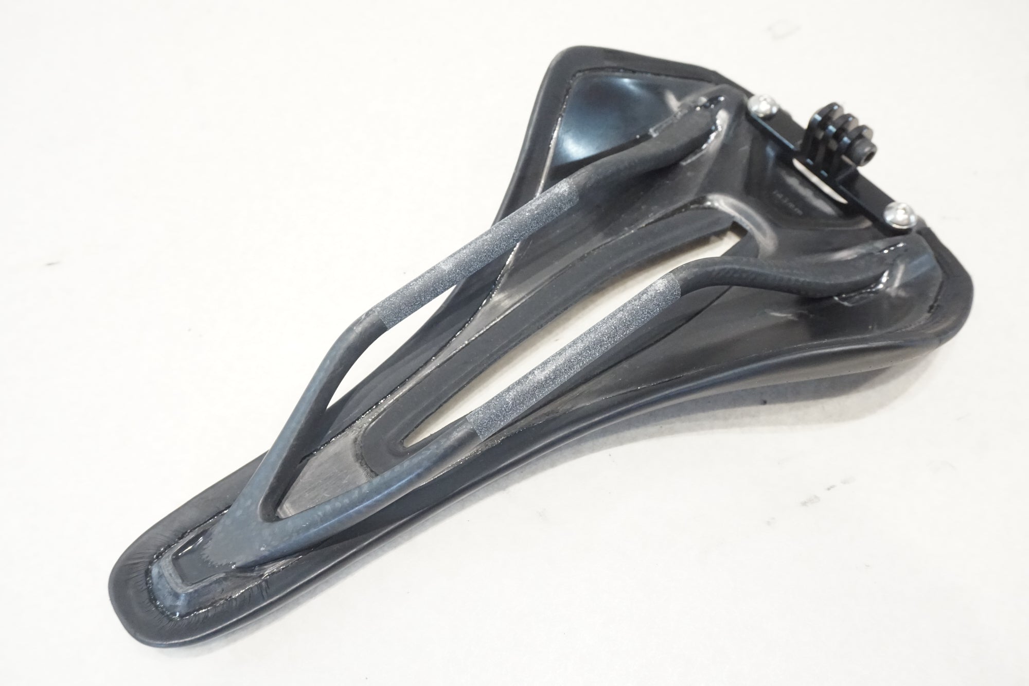 SPECIALIZED 「スペシャライズド」 S-WORKS ROMIN EVO カーボンレール サドル / 横浜戸塚店