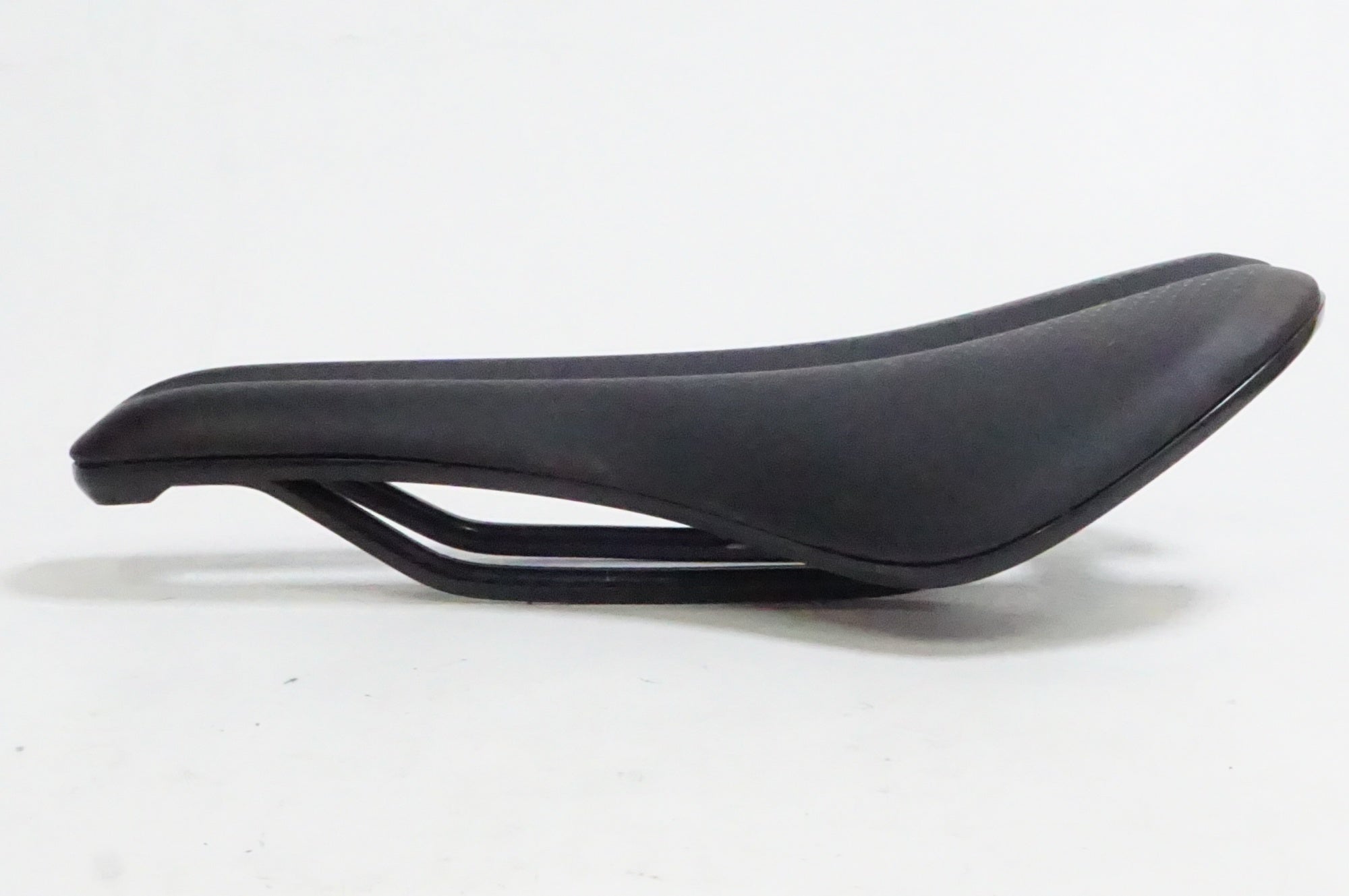 BONTRAGER 「ボントレガー」 AEOLUS COMP サドル / 熊谷本店