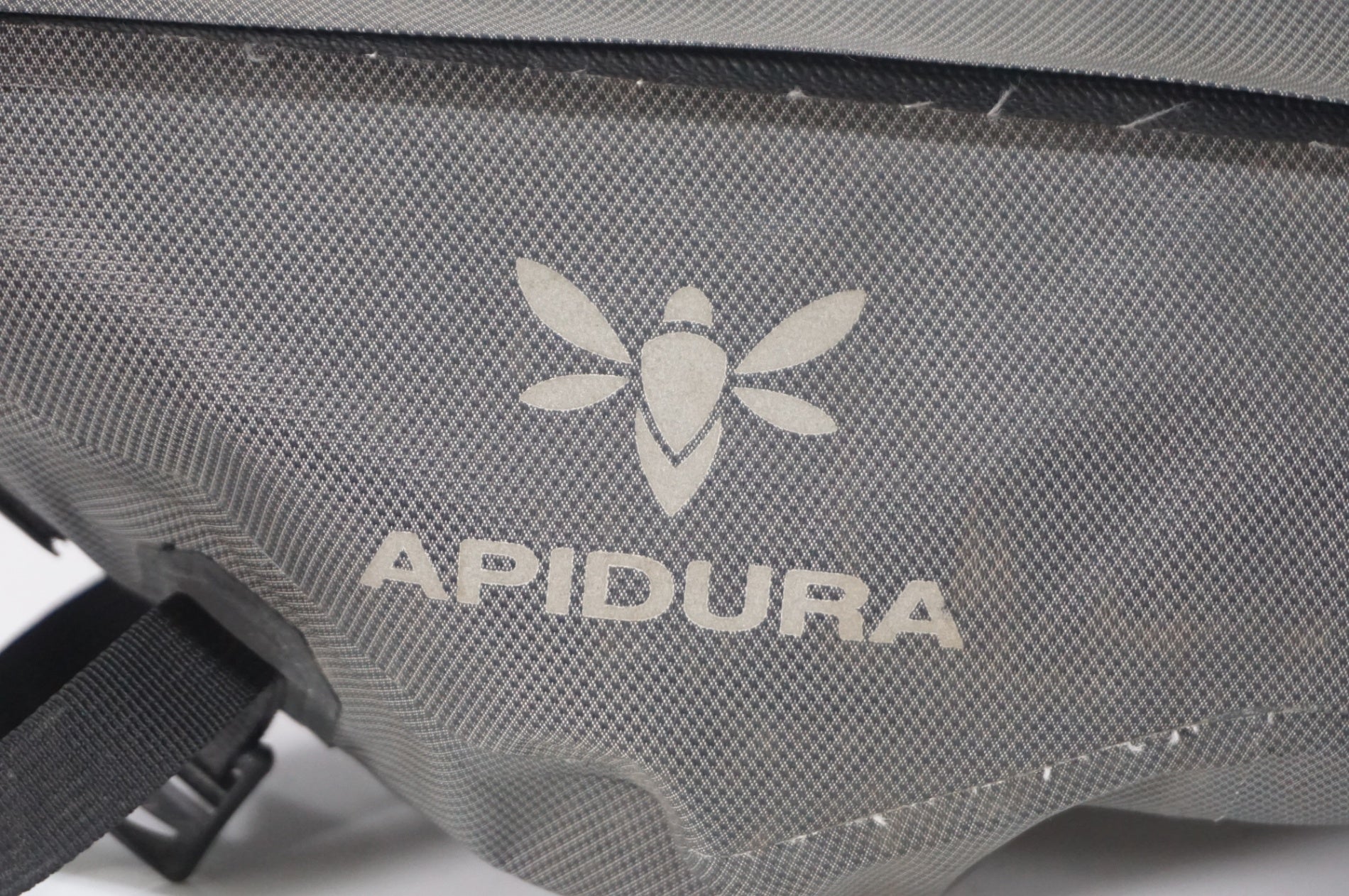APIDURA 「アピデュラ」 EXPEDITION FRAME PACK フレームバッグ / AKIBA店