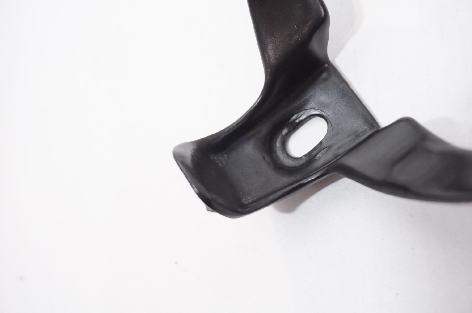 ELITE 「エリート」 LEGGERO CARBON カーボンボトルケージ / 世田谷店