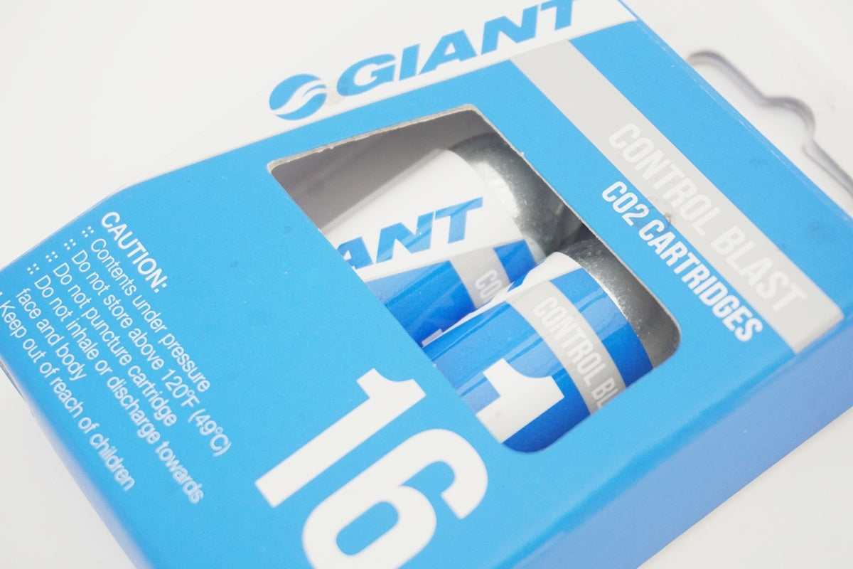 GIANT 「ジャイアント」 Co2ボンベ / 京都八幡店