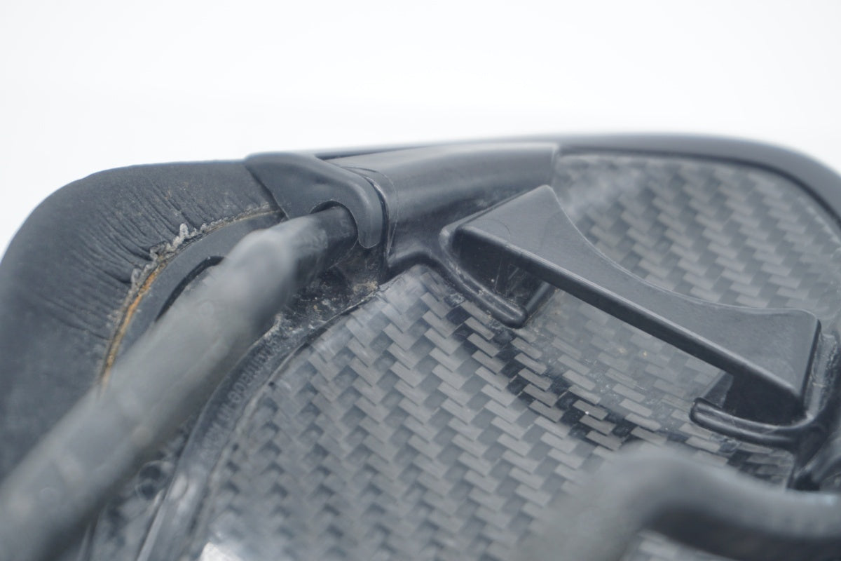 FIZIK 「フィジーク」 ARIONE R1 カーボン サドル / 滋賀大津店