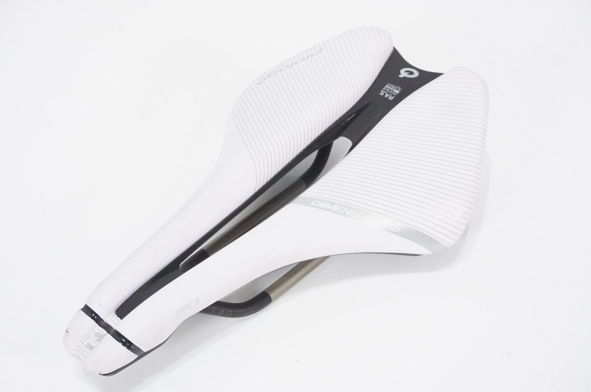 PROLOGO 「プロロゴ」 DIMENSION SPACE 153 サドル / AKIBA店