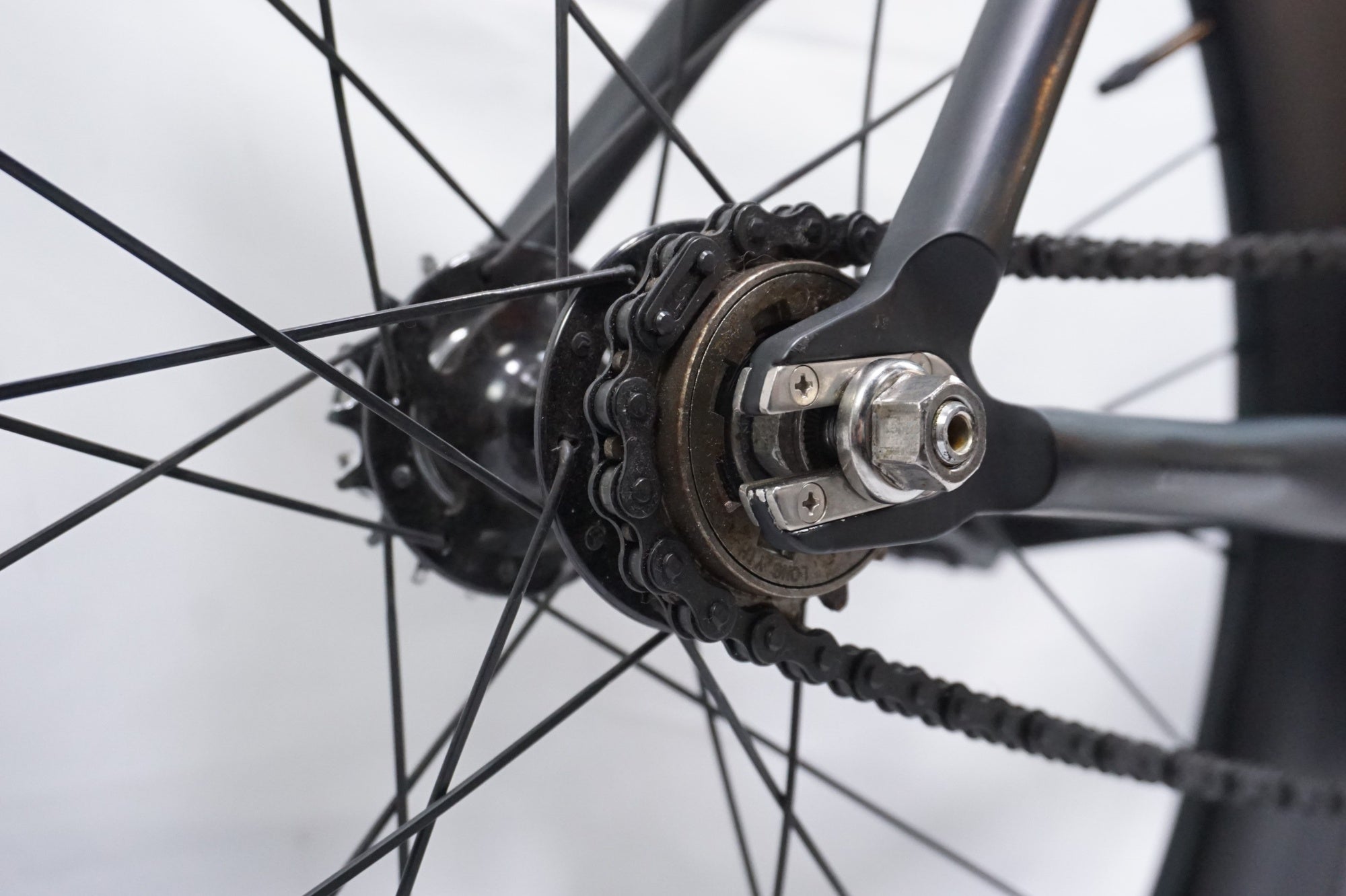 LEADER BIKE　「リーダー バイク」  725TR 2023年モデル カスタム ピストバイク / バイチャリ浦和ベース