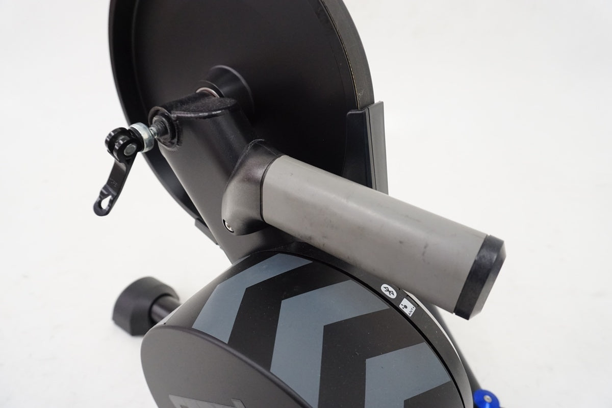 WAHOO 「ワフー」 KICKR V5 WF113 スマートトレーナー / 浜松店