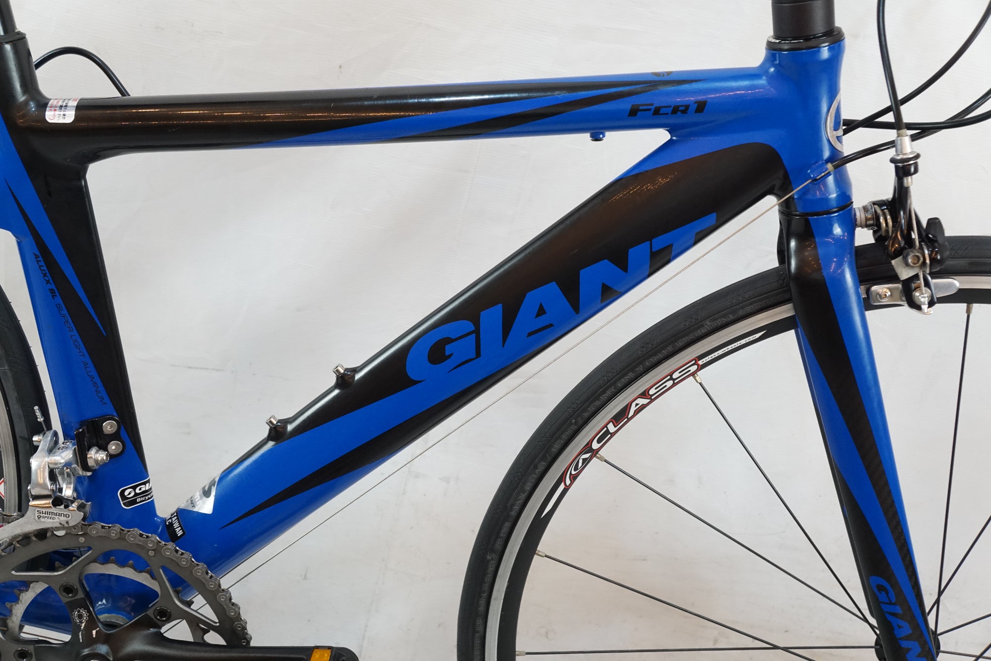GIANT 「ジャイアント」 FCR1 2008年モデル フラットバーロード / バイチャリ浦和ベース