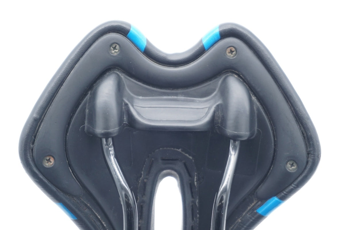 GORIX 「ゴリックス」 COMFORT CLEAR サドル / 滋賀大津店