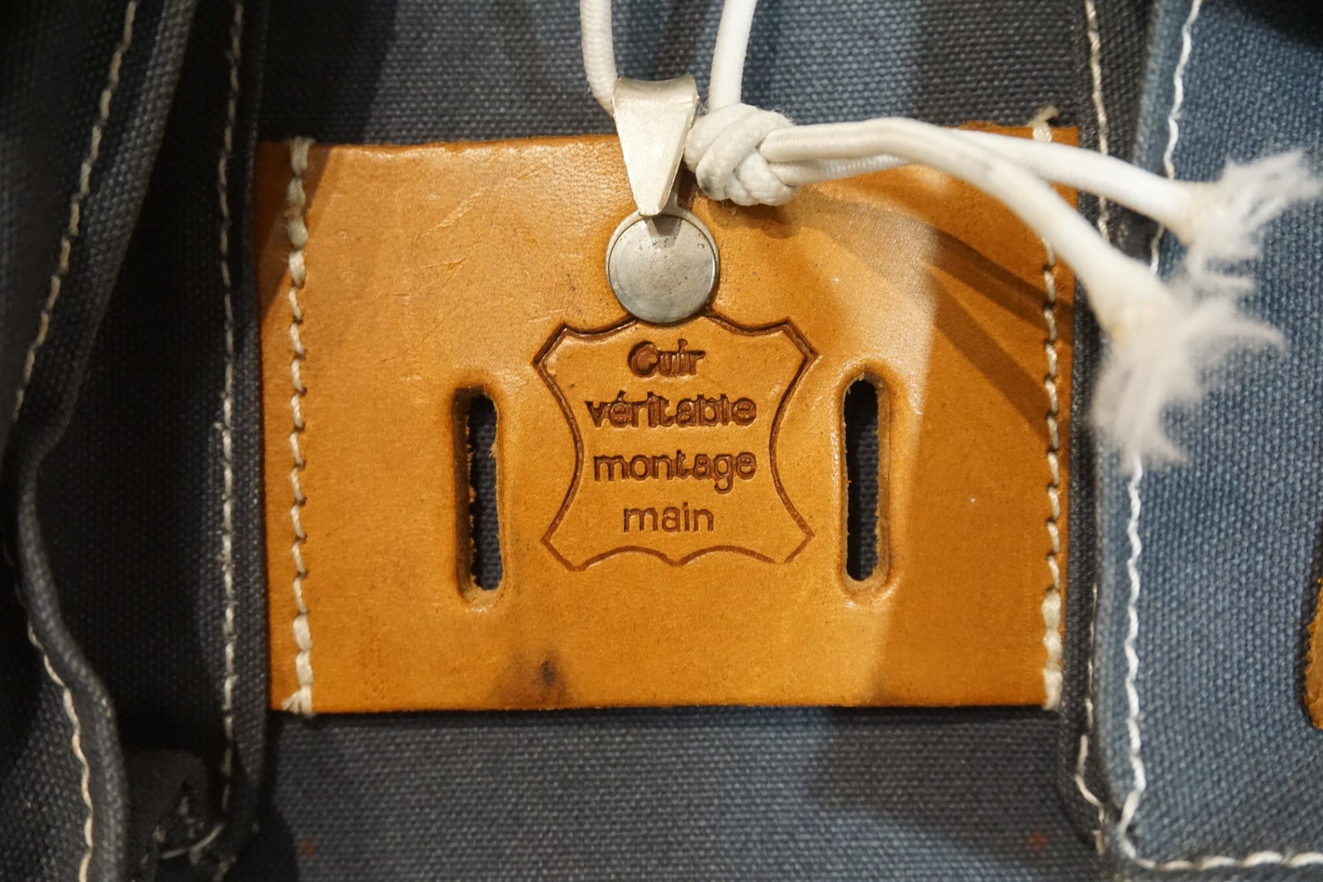 GILLES 「ジル」 BERTHOUD フロントバッグ / 横浜戸塚店