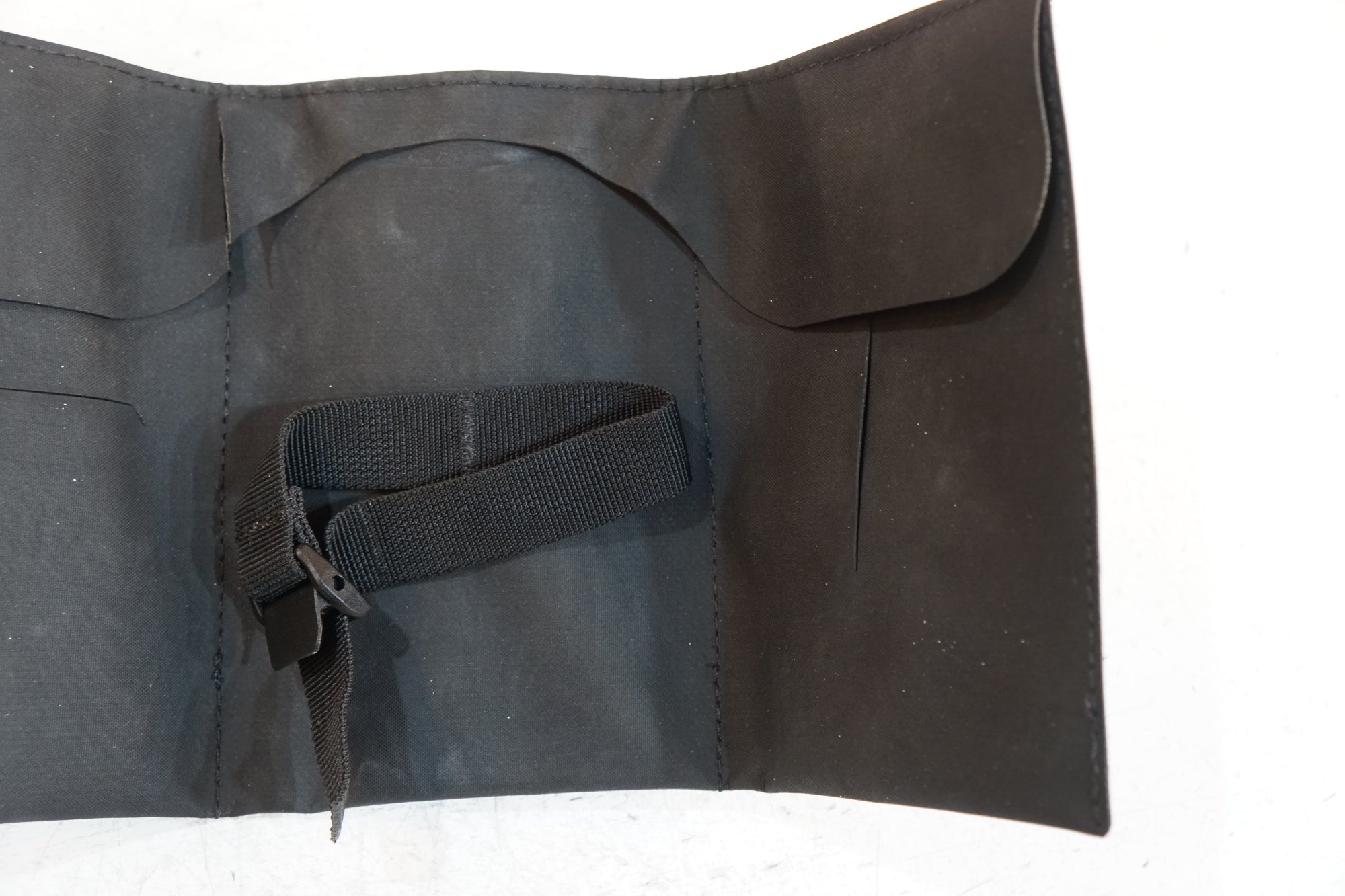 RESTRAP 「リストラップ」 TOOL ROLL ツール ロール / バイチャリ浦和