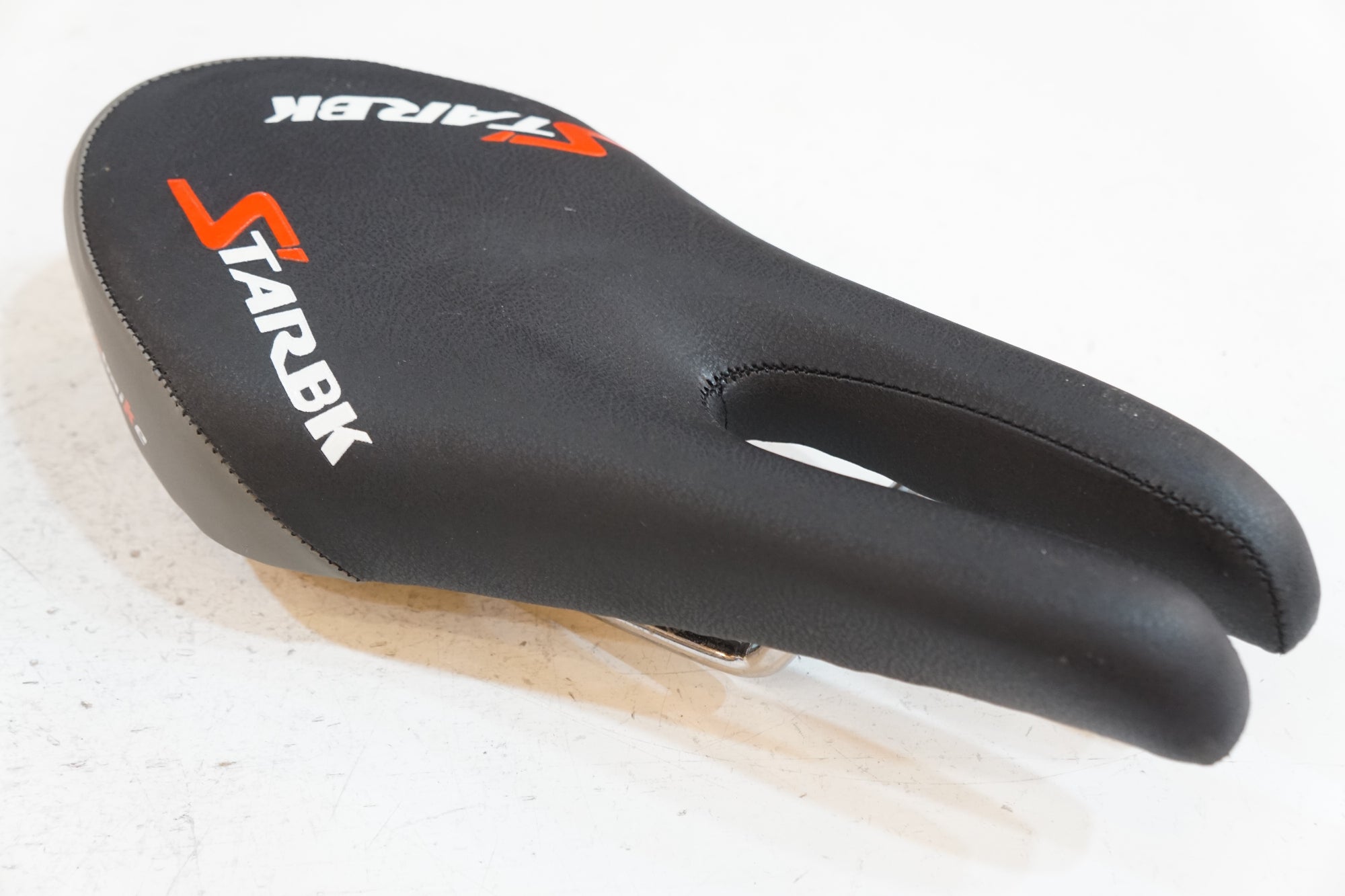 XINGBAIKE  「シン バイク」 STARBK サドル / バイチャリ浦和ベース