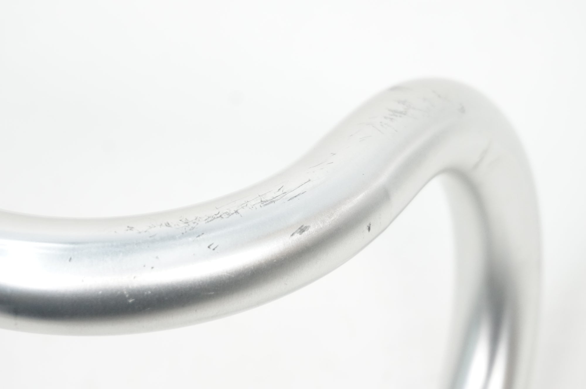 NITTO 「ニットー」 B136 ハンドル / 川越店