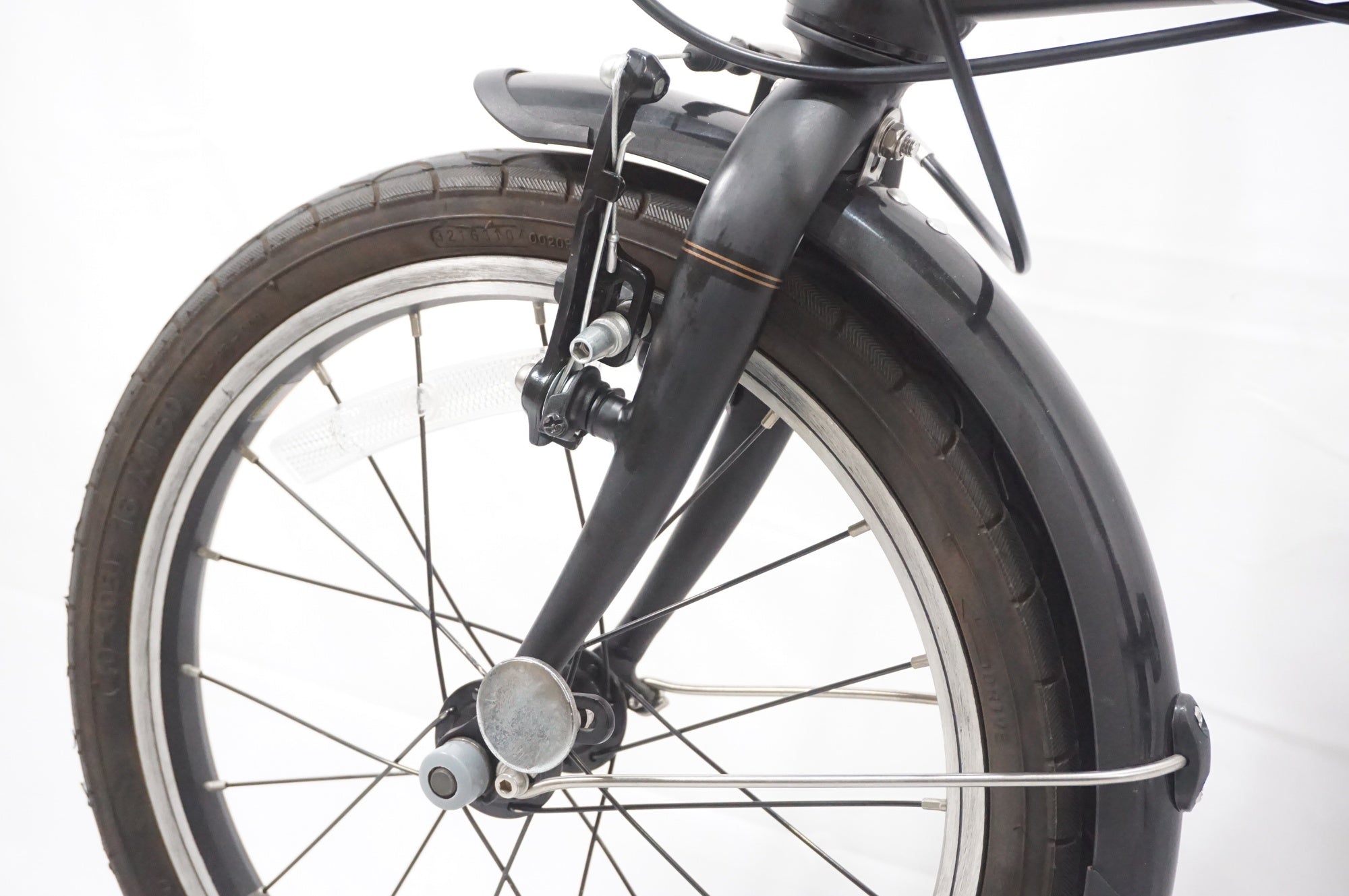 DAHON 「ダホン」 CURVE D7 2017年モデル 16インチ 折り畳み自転車 / AKIBA店