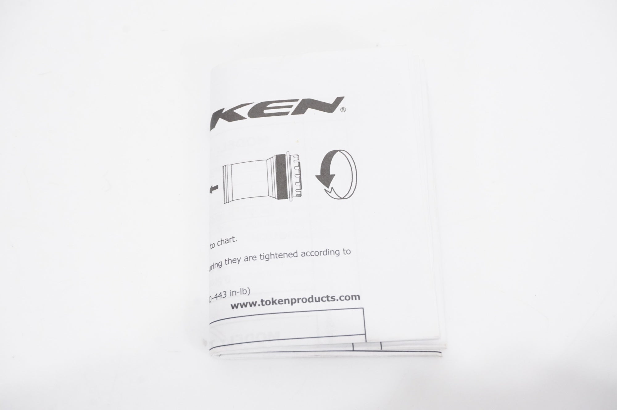 TOKEN 「トーケン」 T47R30 ボトムブラケット / AKIBA店