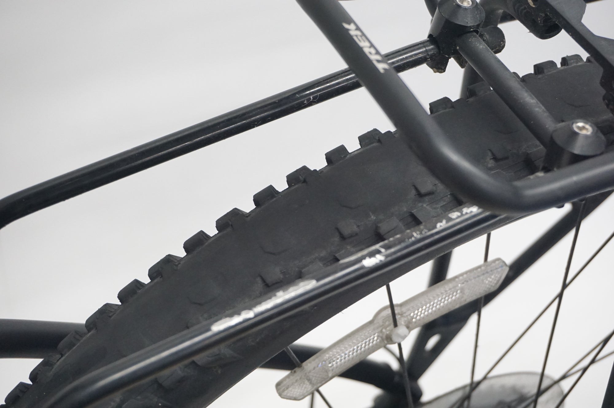 ジャンク TREK 「トレック」 MARLIN4 GEN3 2027年モデル マウンテン