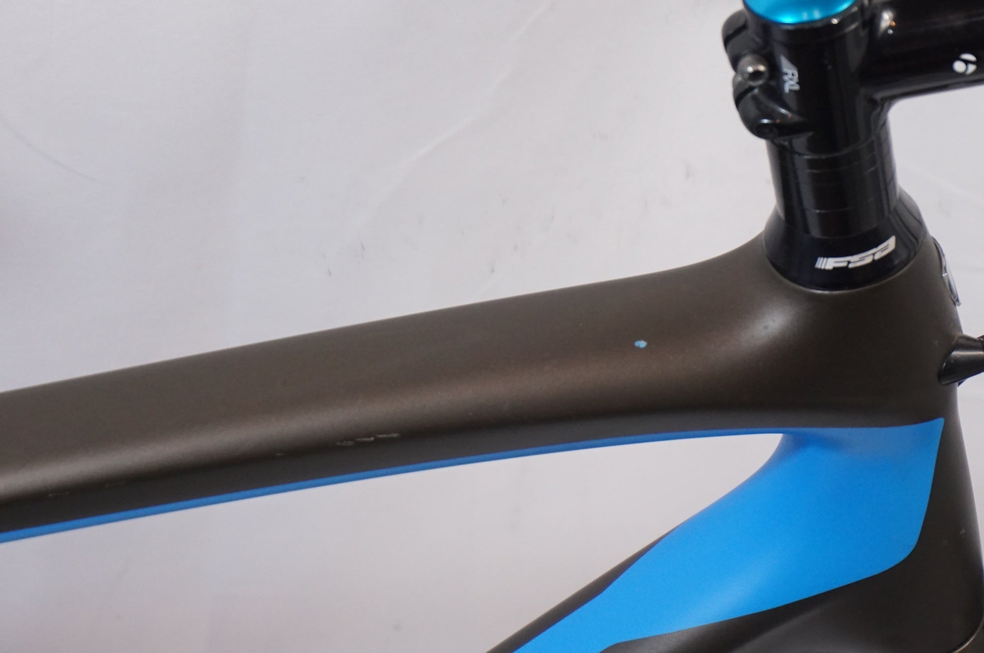 TREK 「トレック」 DOMANE 5.2 2016年モデル ロードバイク / 世田谷店