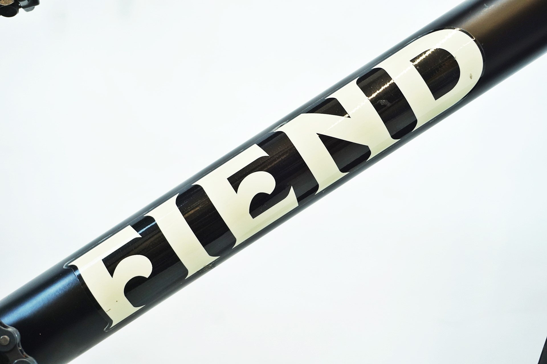 FIEND 「フィーンド」 TYPE 0 2023年モデル 18インチ BMX / 有明ガーデン店