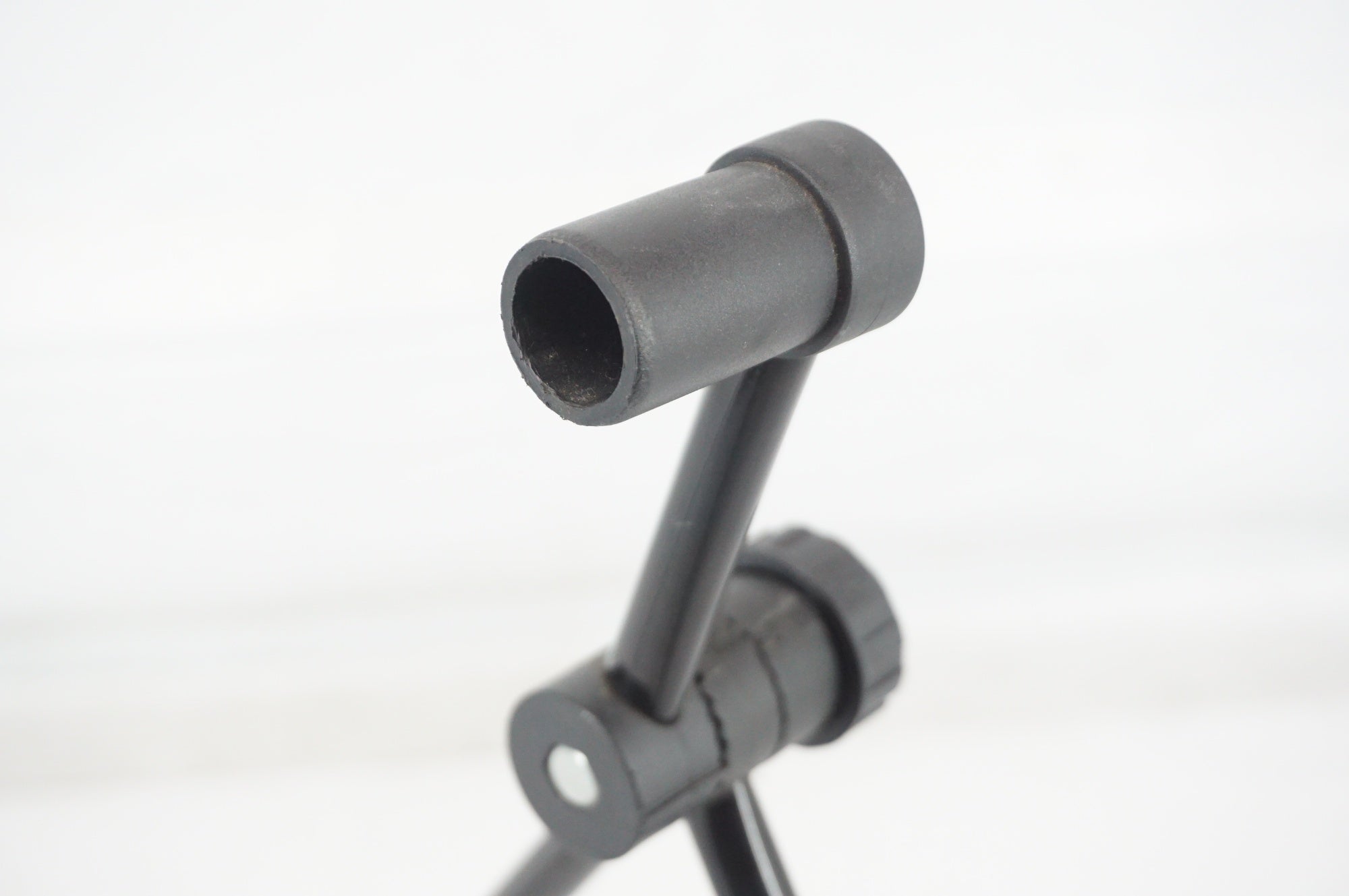 BIKEGUY 「バイクガイ」 ハブスタンド / 阪急塚口店