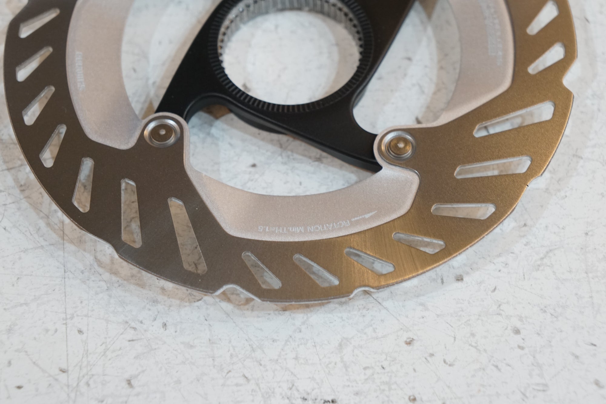 SHIMANO 「シマノ」 RT-CL800-140 ディスクローター / バイチャリ浦和ベース