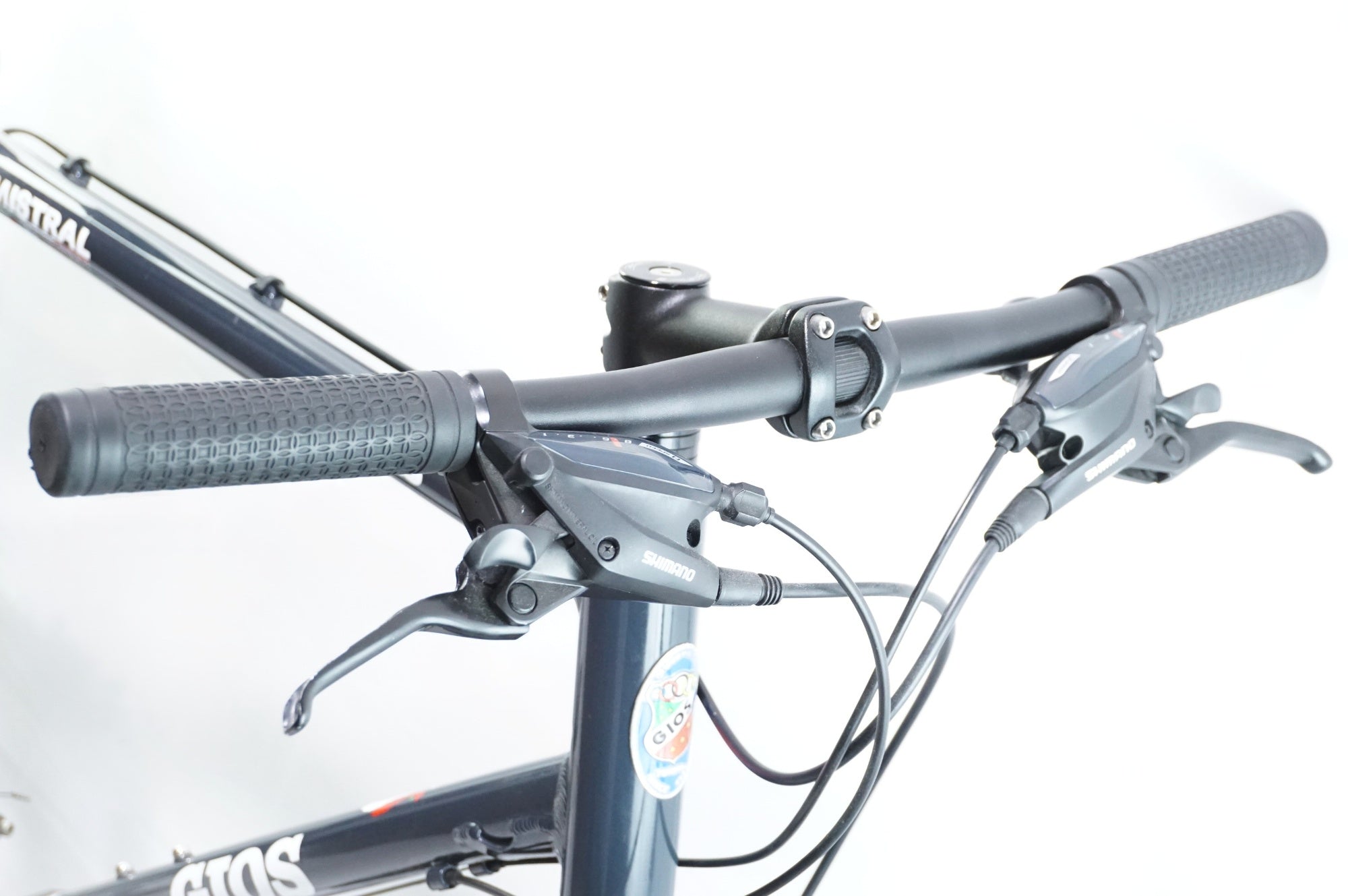 GIOS 「ジオス」 MISTRAL DISC 2022年モデル クロスバイク / 中目黒店