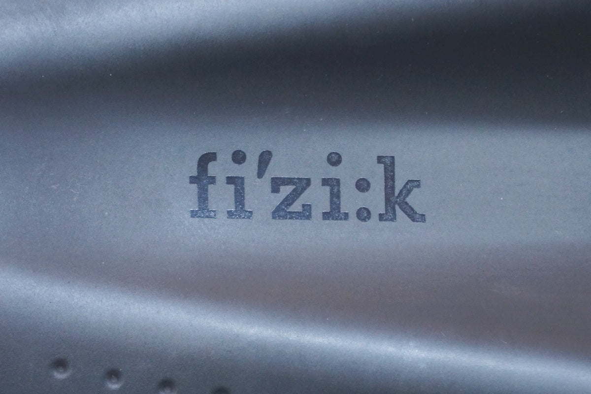 FIZIK 「フィジーク」 TEMPO ARGO R1 サドル / 大阪美原北インター店