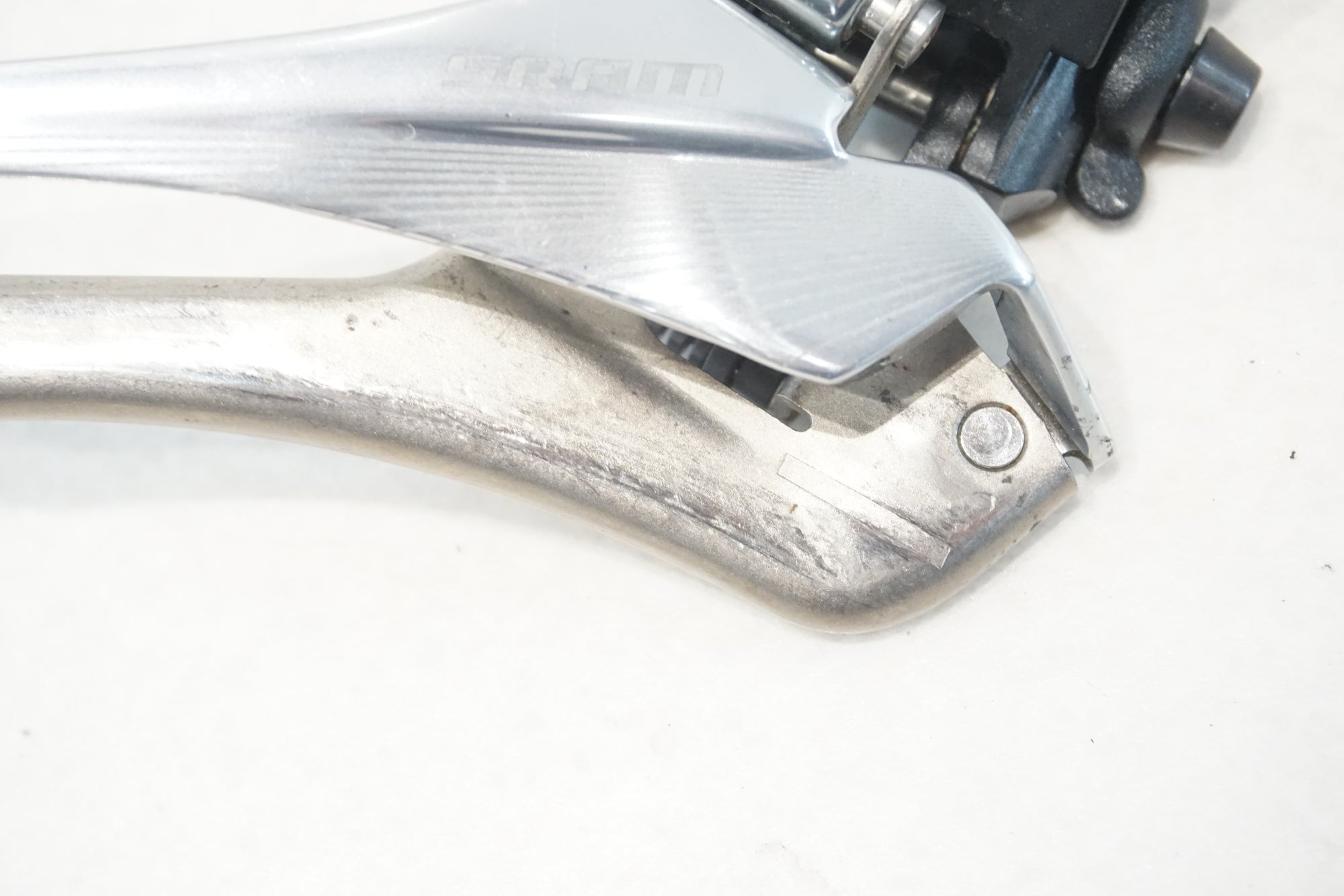 SRAM 「スラム」 RED e-TAP フロントディレーラー / 横浜戸塚店