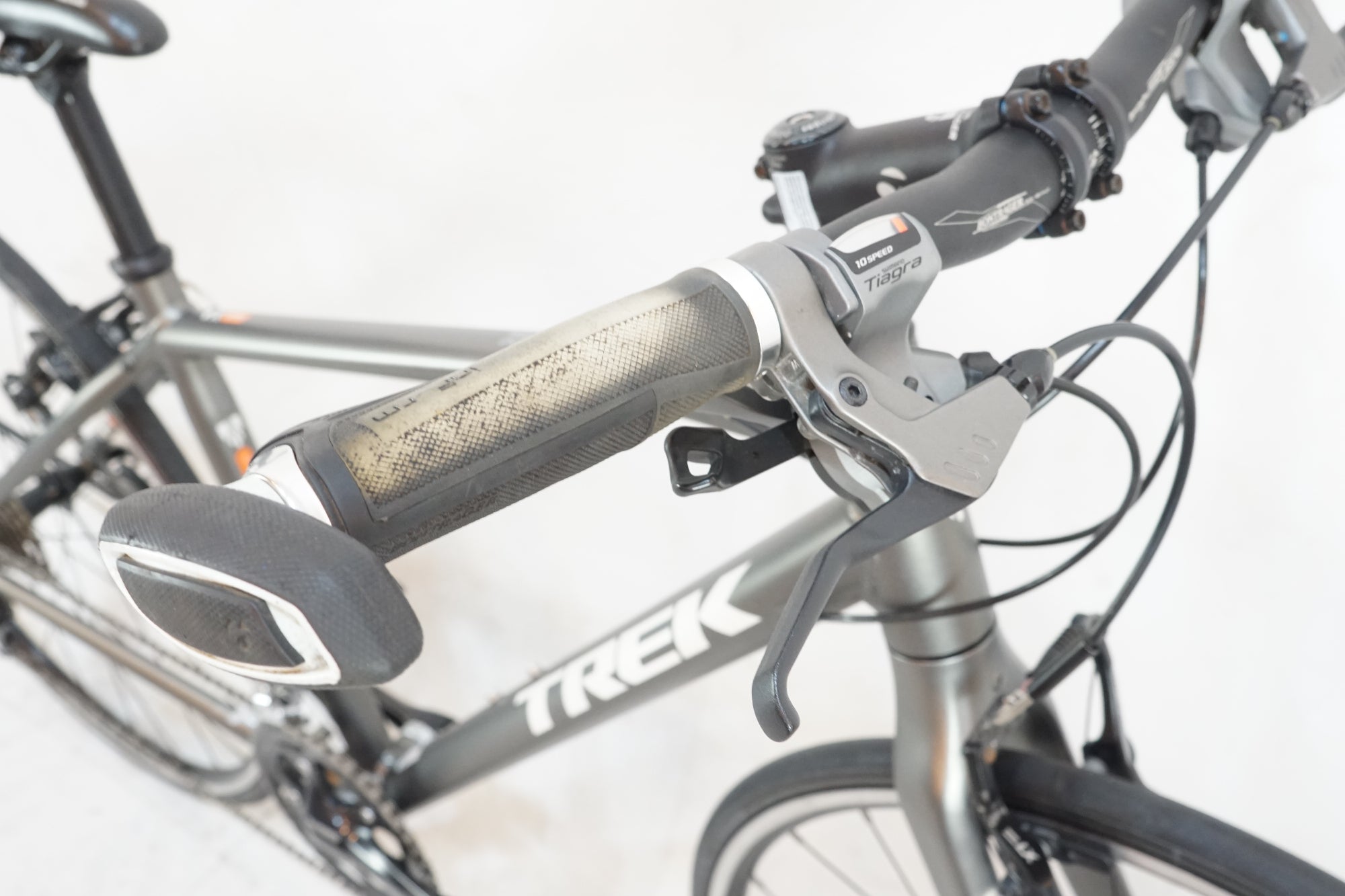 TREK 「トレック」 7.5FX 2016年モデル クロスバイク
