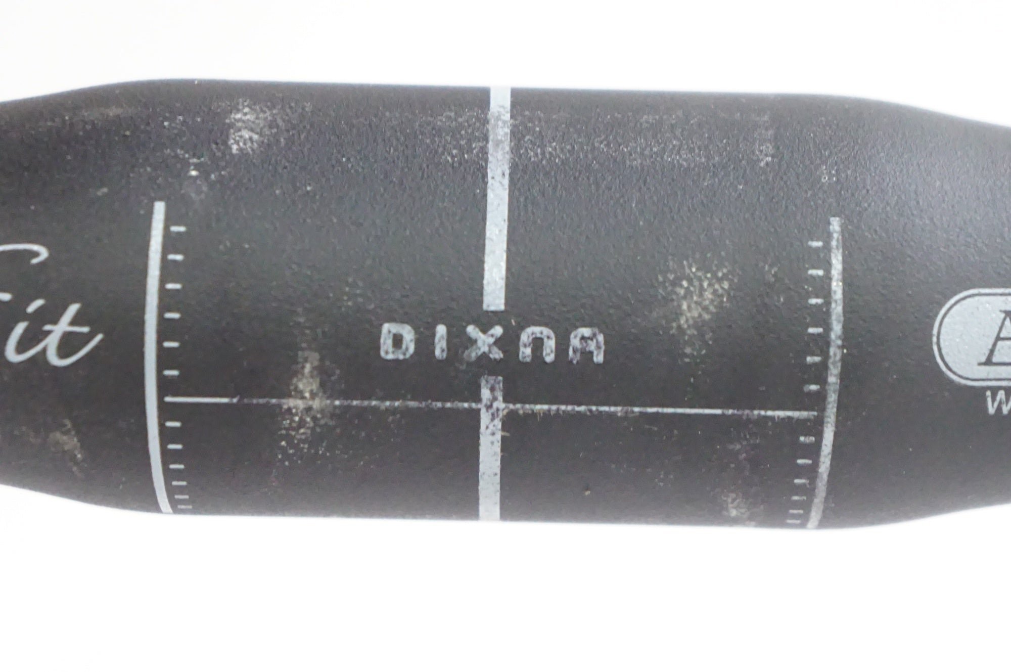 DIXNA 「ディズナ」 J-FIT ARC WAVY DROP φ31.8 400mm ハンドル / 熊谷本店