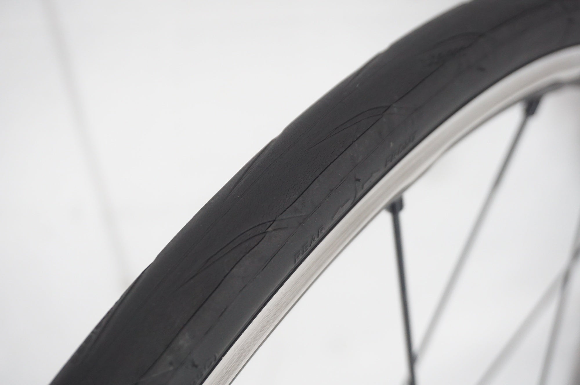 ホイール Mavic Aksium One【トレーナータイヤ＋11速カセット付】 MAVIC マヴィック AKSIUM Disc 前後セット アクシウム 700C
