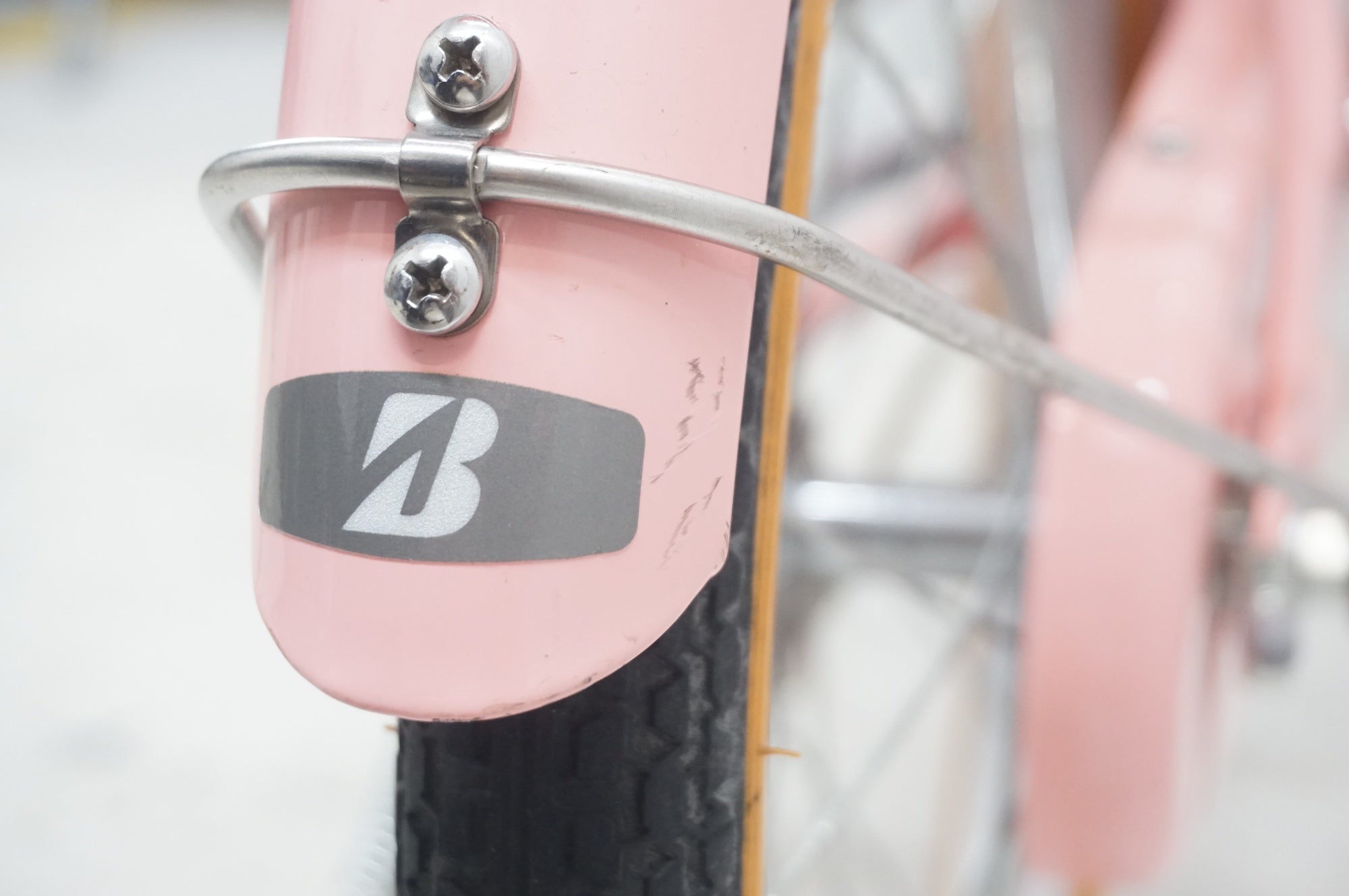 BRIDGESTONE 「ブリヂストン」 HACCHI HC182 2016年モデル 18インチ キッズバイク / 福岡店