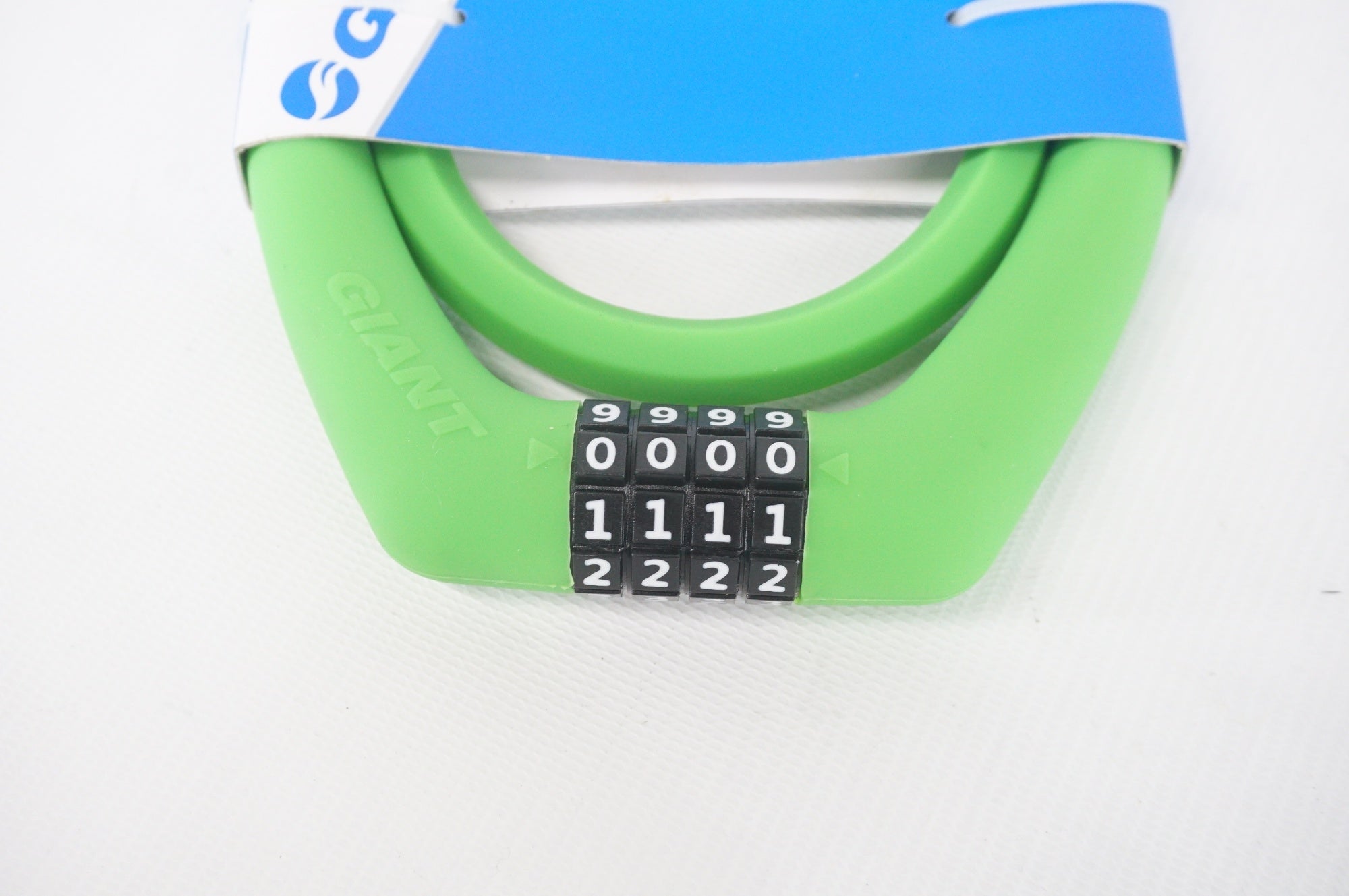 GIANT 「ジャイアント」 GUMI LOCK ロック / 阪急塚口店