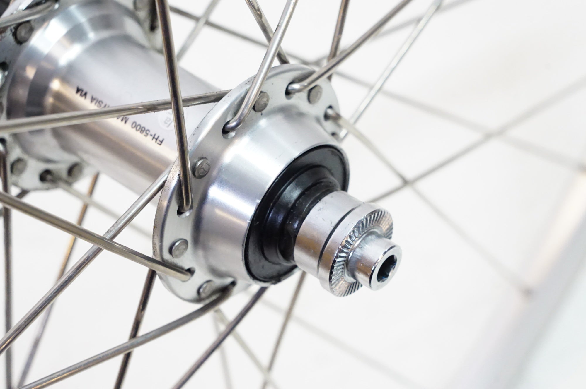 ARAYA AR-713 105-5800ハブ700Cホイールセット ARAYA 「アラヤ」 AR-713リム SHIMANO 105 5800ハブ シマノ 11速