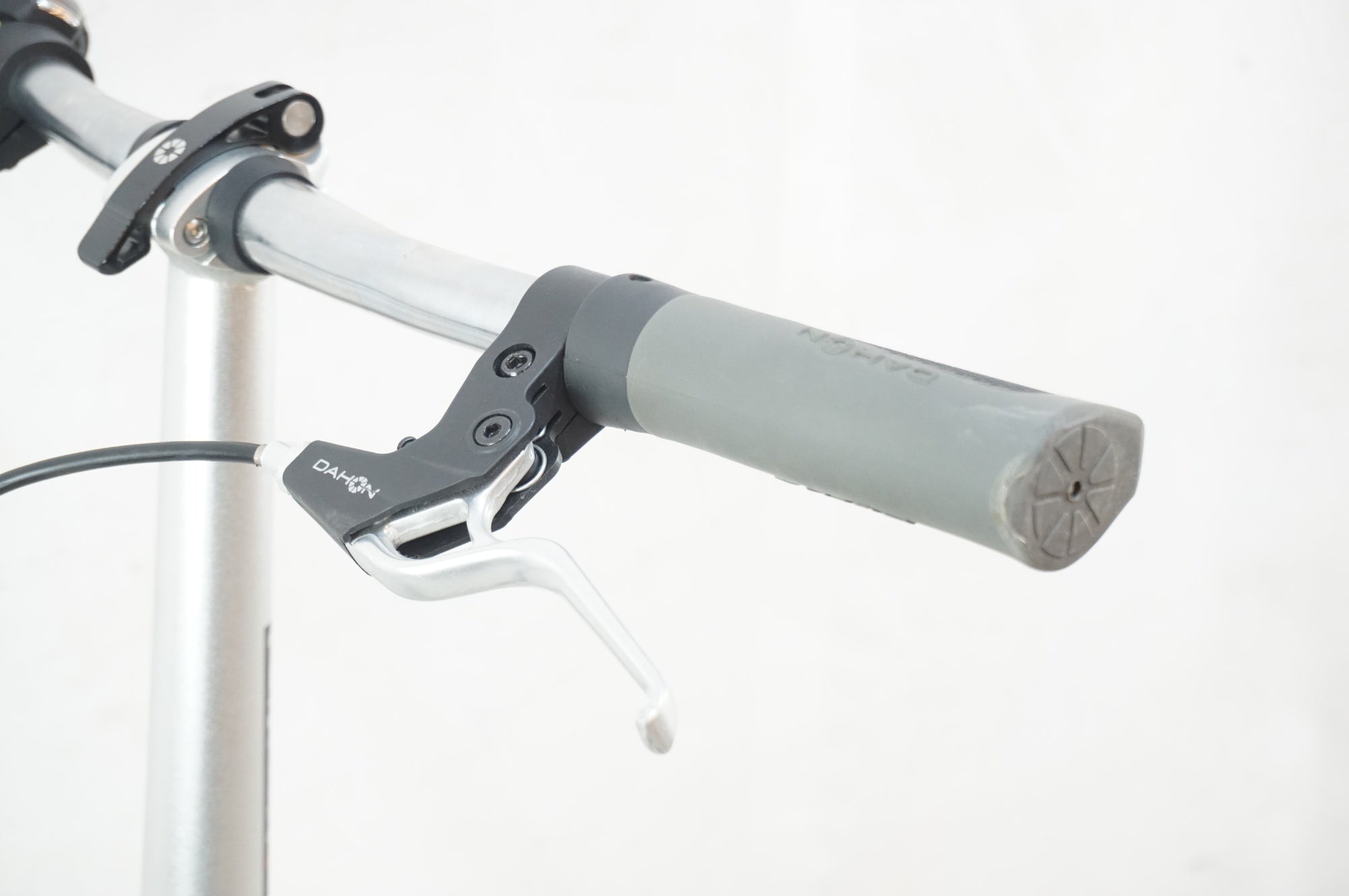 DAHON 「ダホン」 VYBE D7 2010年モデル 20インチ 折り畳み自転車 / 浦和ベース