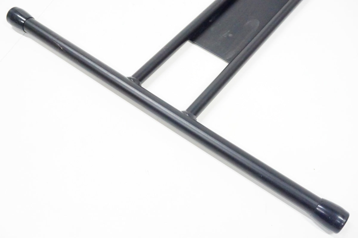 IWA 「イワ」 A01V ディスプレイスタンド / 名古屋大須店