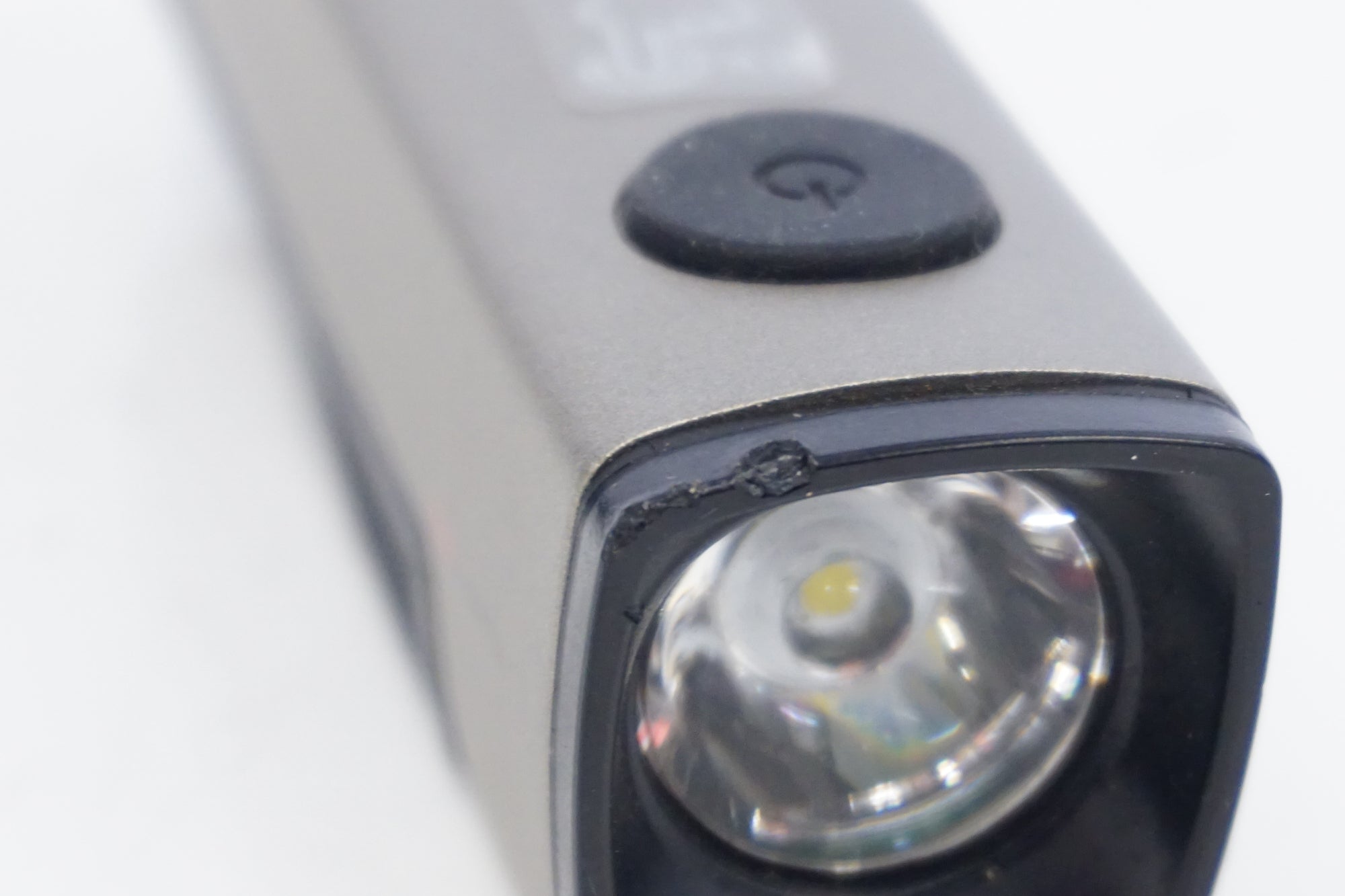 BONTRAGER 「ボントレガー」 ION COMP R 700LUMEN フロントライト / 浜松店
