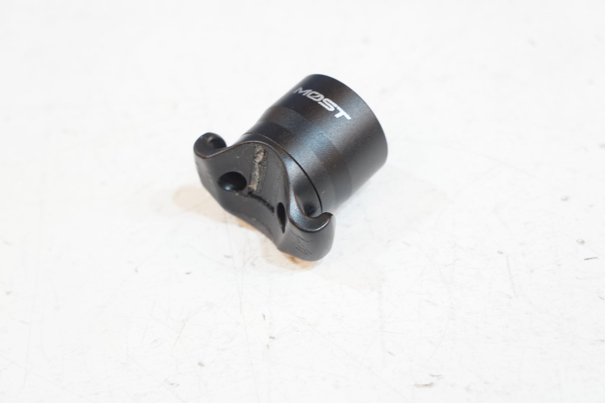 MOST 「モスト」 リアライト / バイチャリ浦和ベース