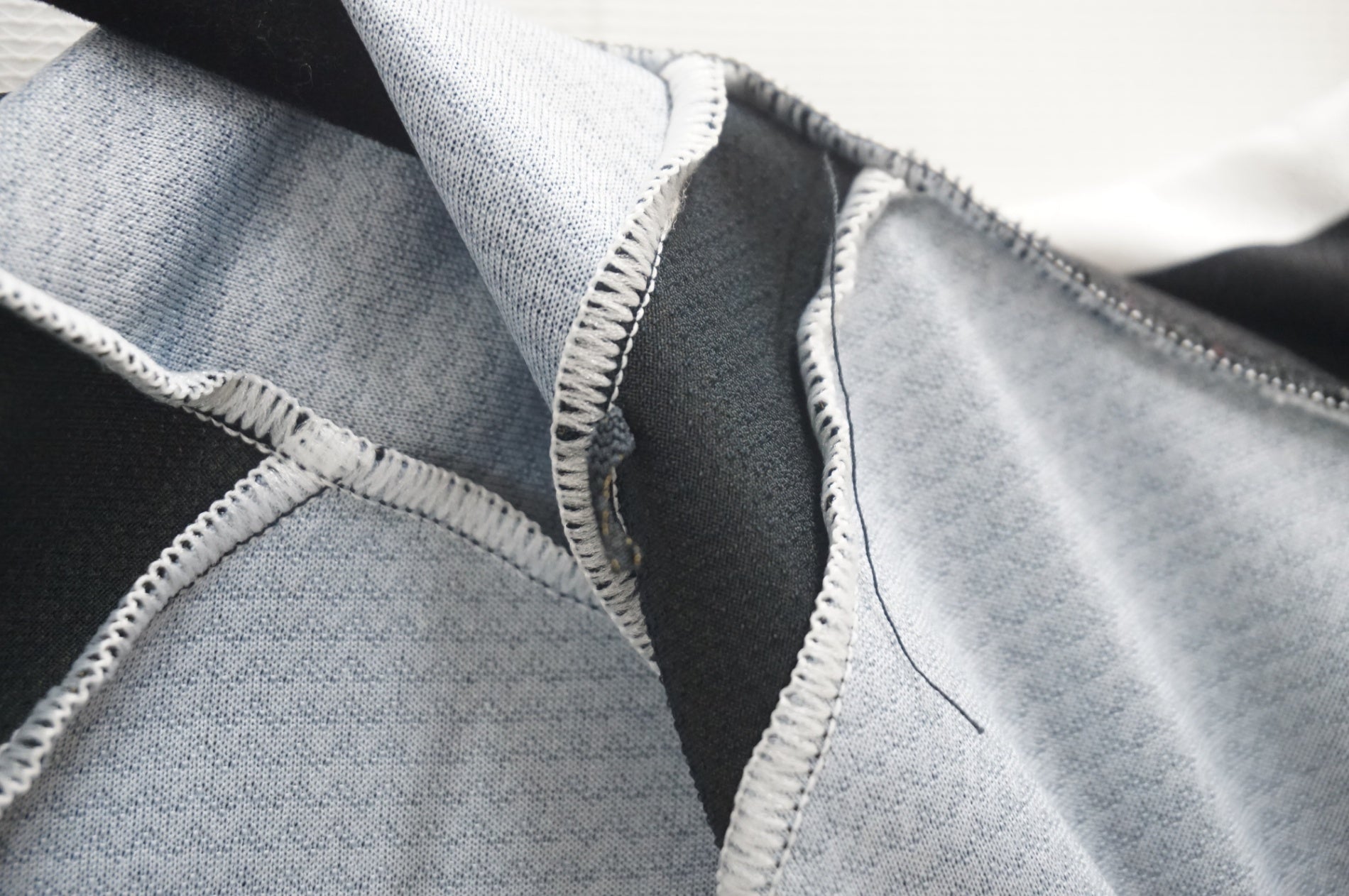 FOCUS 「フォーカス」 サイズS ジャージ / 福岡アイランドシティ店