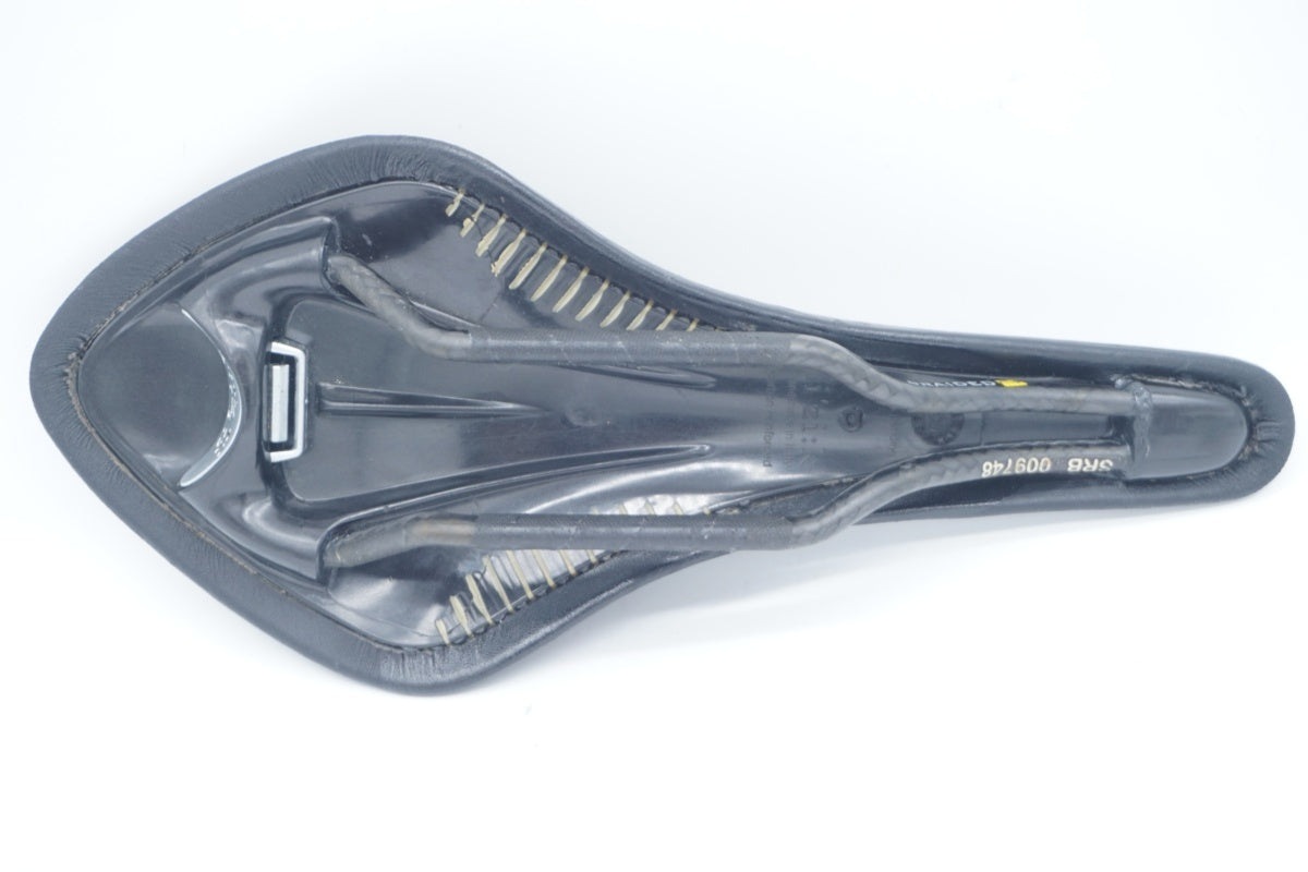 FIZIK 「フィジーク」 ARIONE CX CARBON サドル / 滋賀大津店