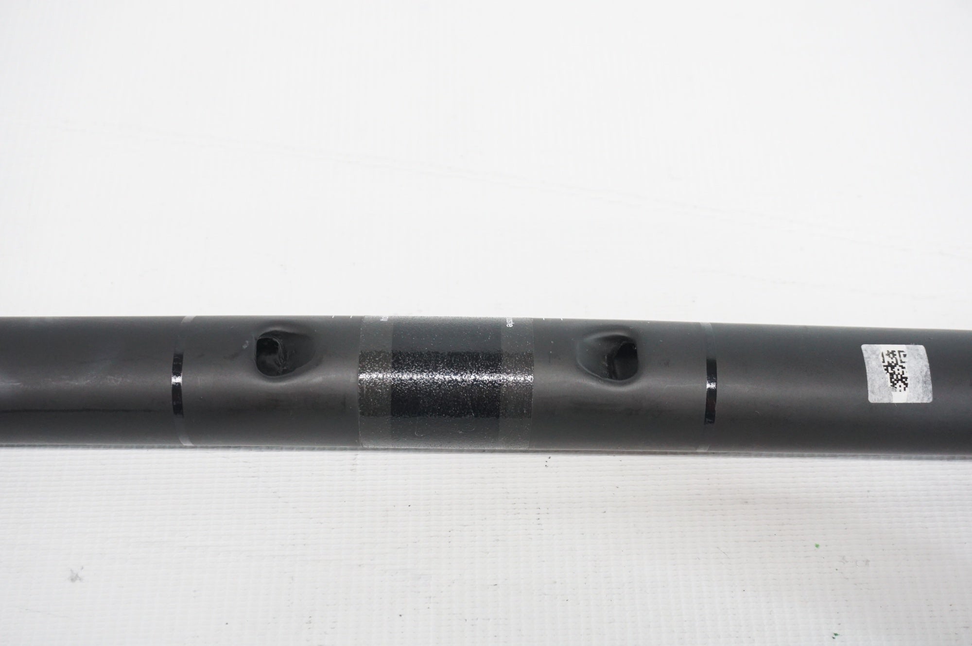 3T 「スリーティー」 superleggera team Φ31.8 440mm ハンドル / 阪急塚口店