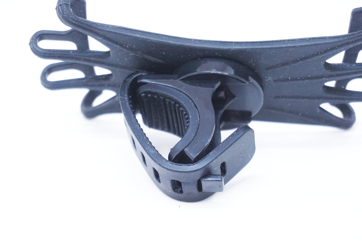 ブランド不明 シリコン スマホホルダー / 大阪美原北インター店