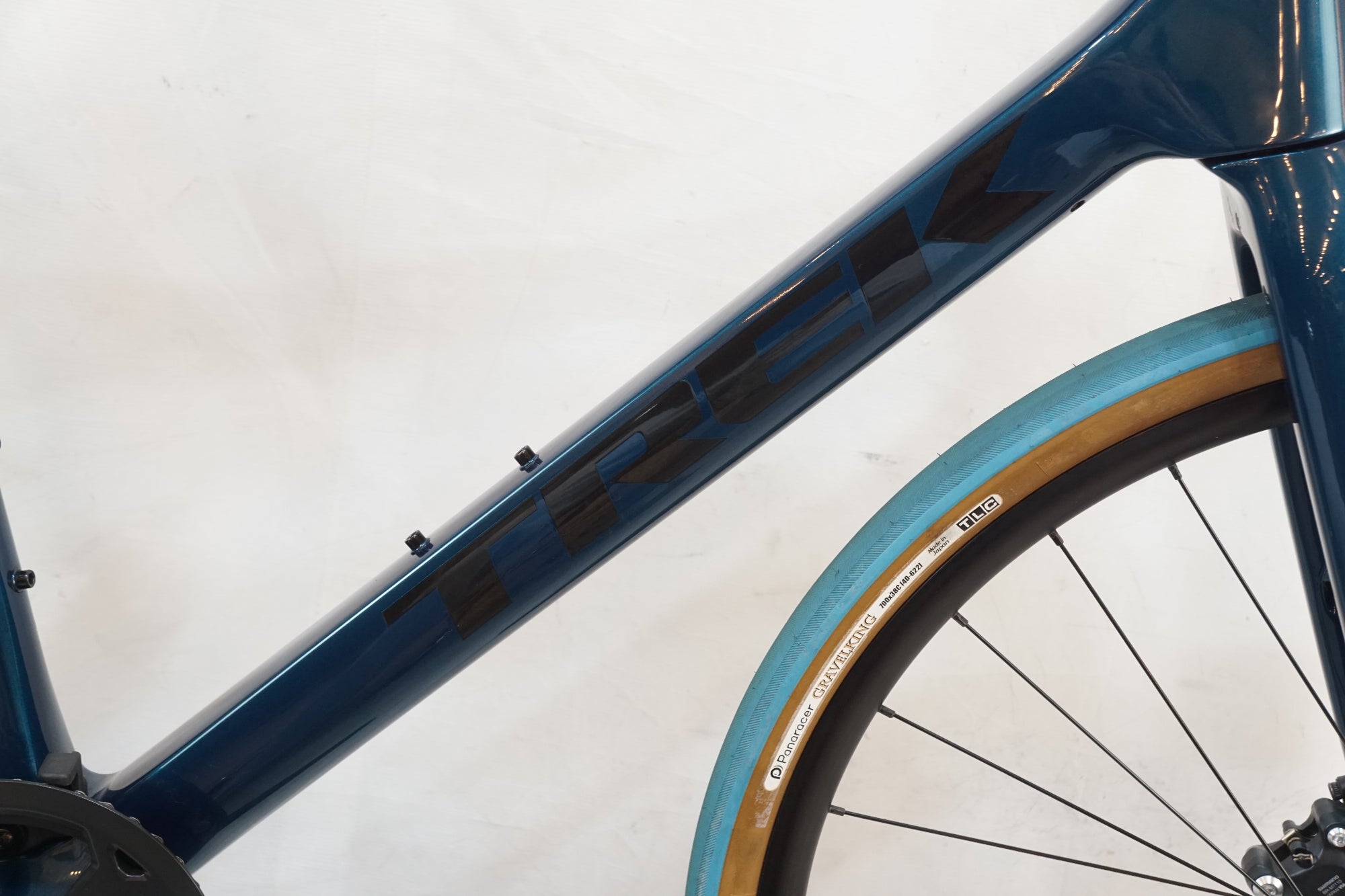 TREK 「トレック」 FX SPORT4 CARBON 2022-2024年モデル クロスバイク / バイチャリ浦和ベース