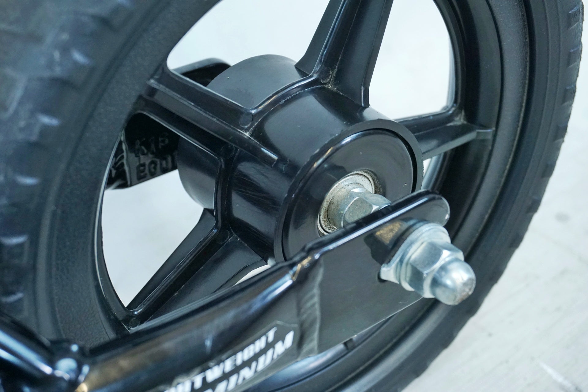 HARO 「ハロー」 PREWHEELZ 10 2016年モデル キックバイク / 有明ガーデン店
