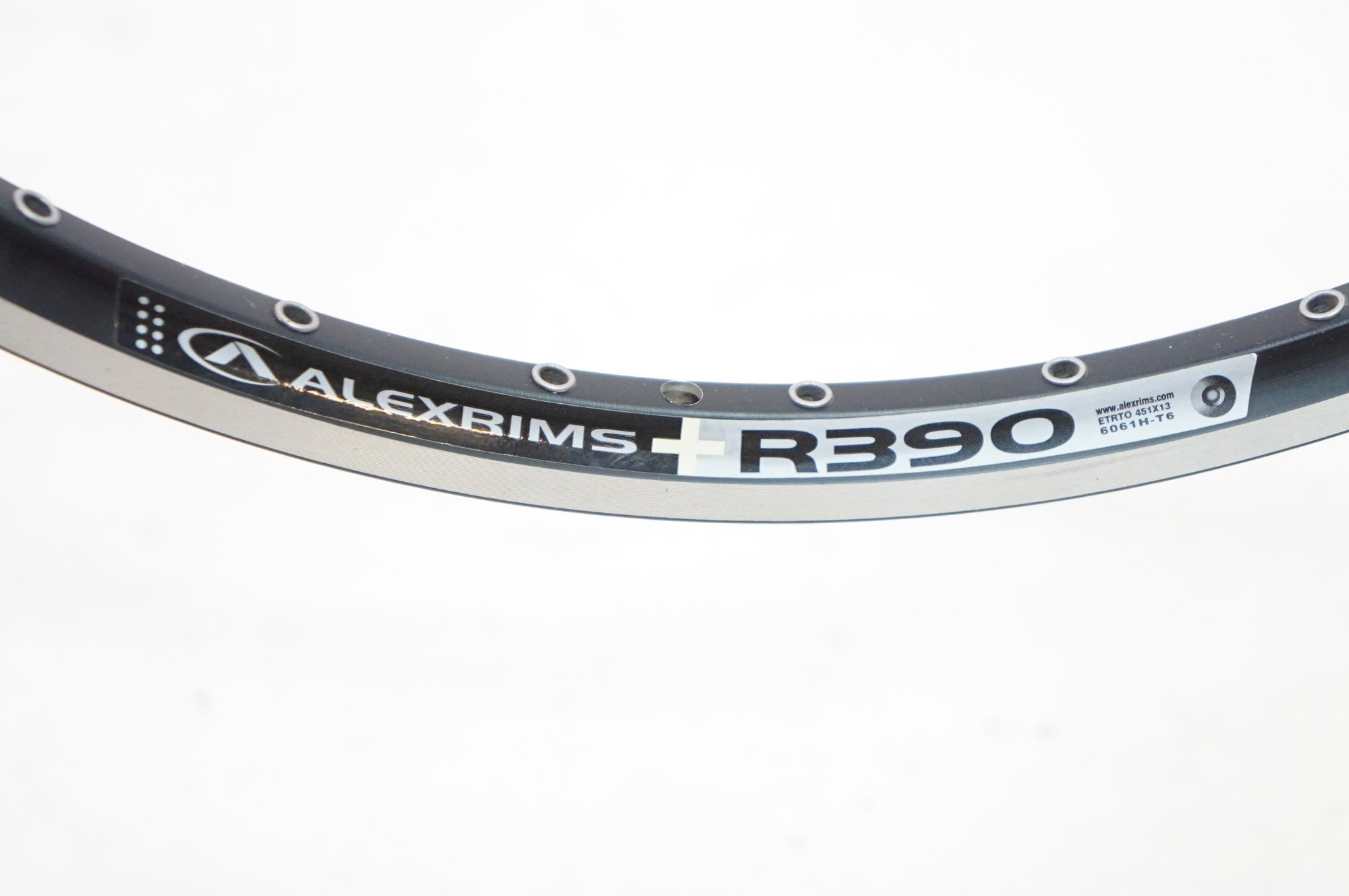 ALEXRIMS 「アレックスリム」 R390 32H 20インチ(451) リムセット / 熊谷本店